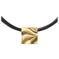Square Pendant in 18 Karat Yellow Gold and Diamonds