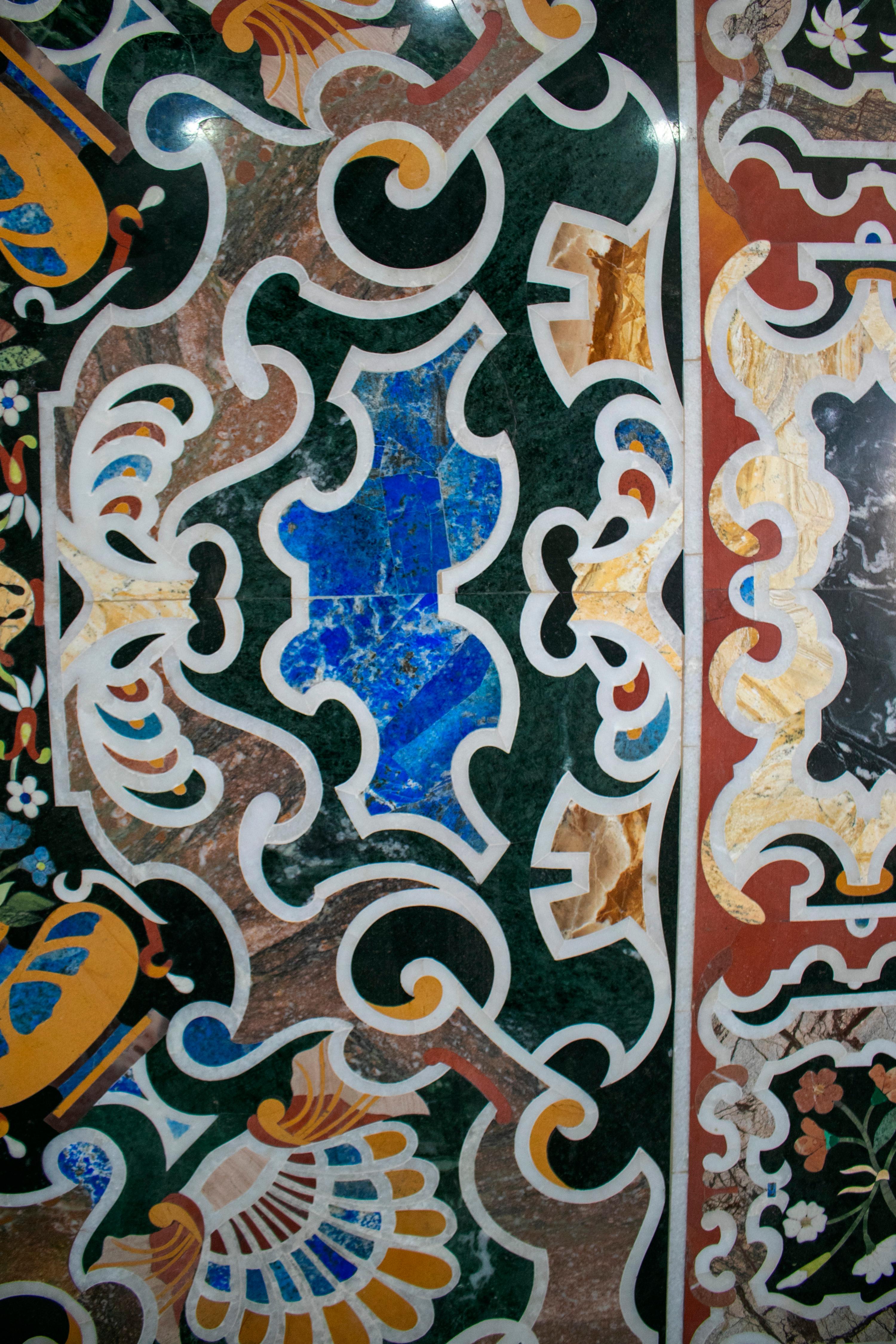 Piano del tavolo quadrato in marmo classico Pietre Dure e mosaico di Lapislazzuli in vendita 1