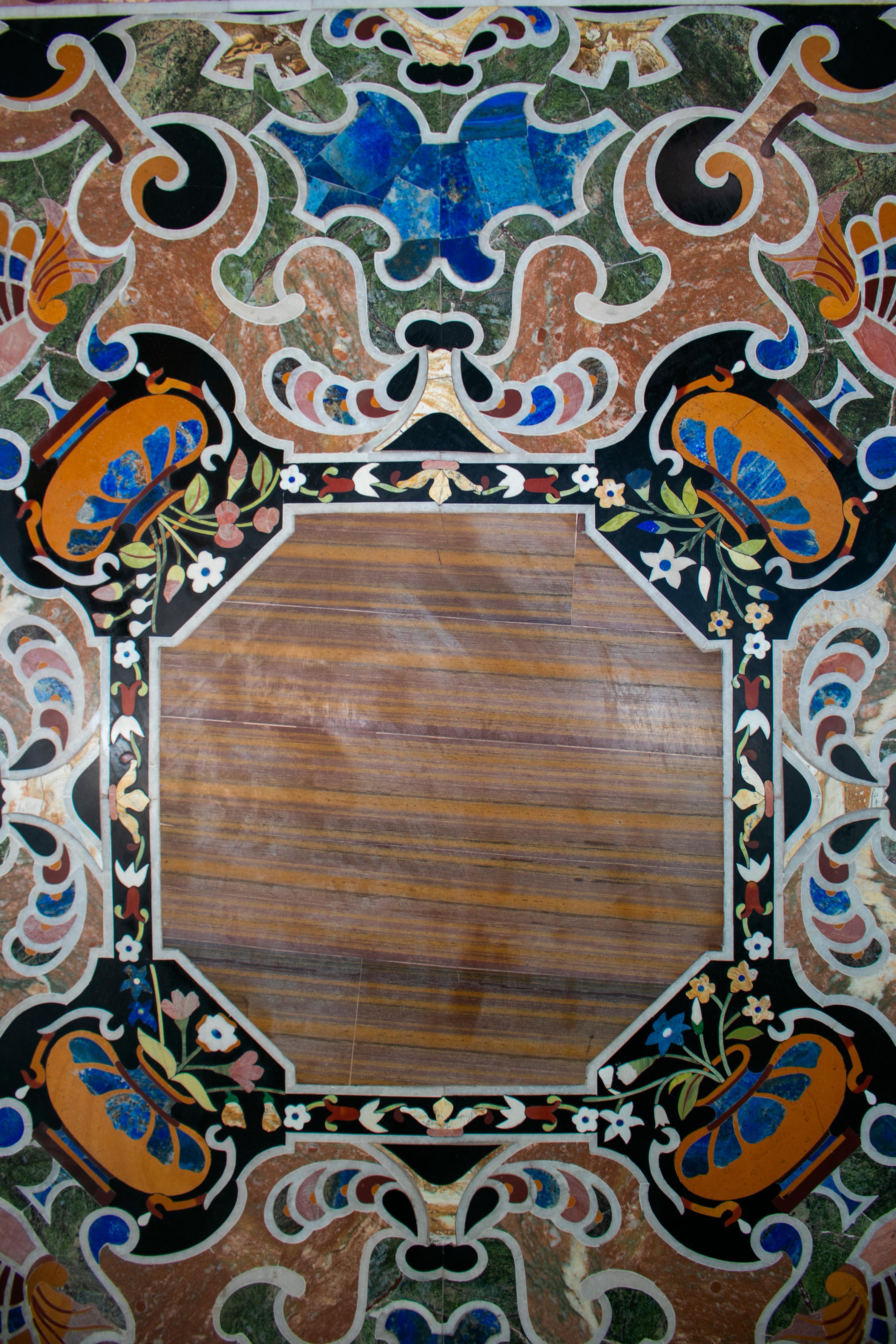Square Pietre Dure Classical Marble and Lapis Lazuli Mosaic Table Top For Sale 2