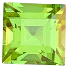 Square Princess Cut Natural Vivid Green Peridot Gemstone for Ring Jewellery