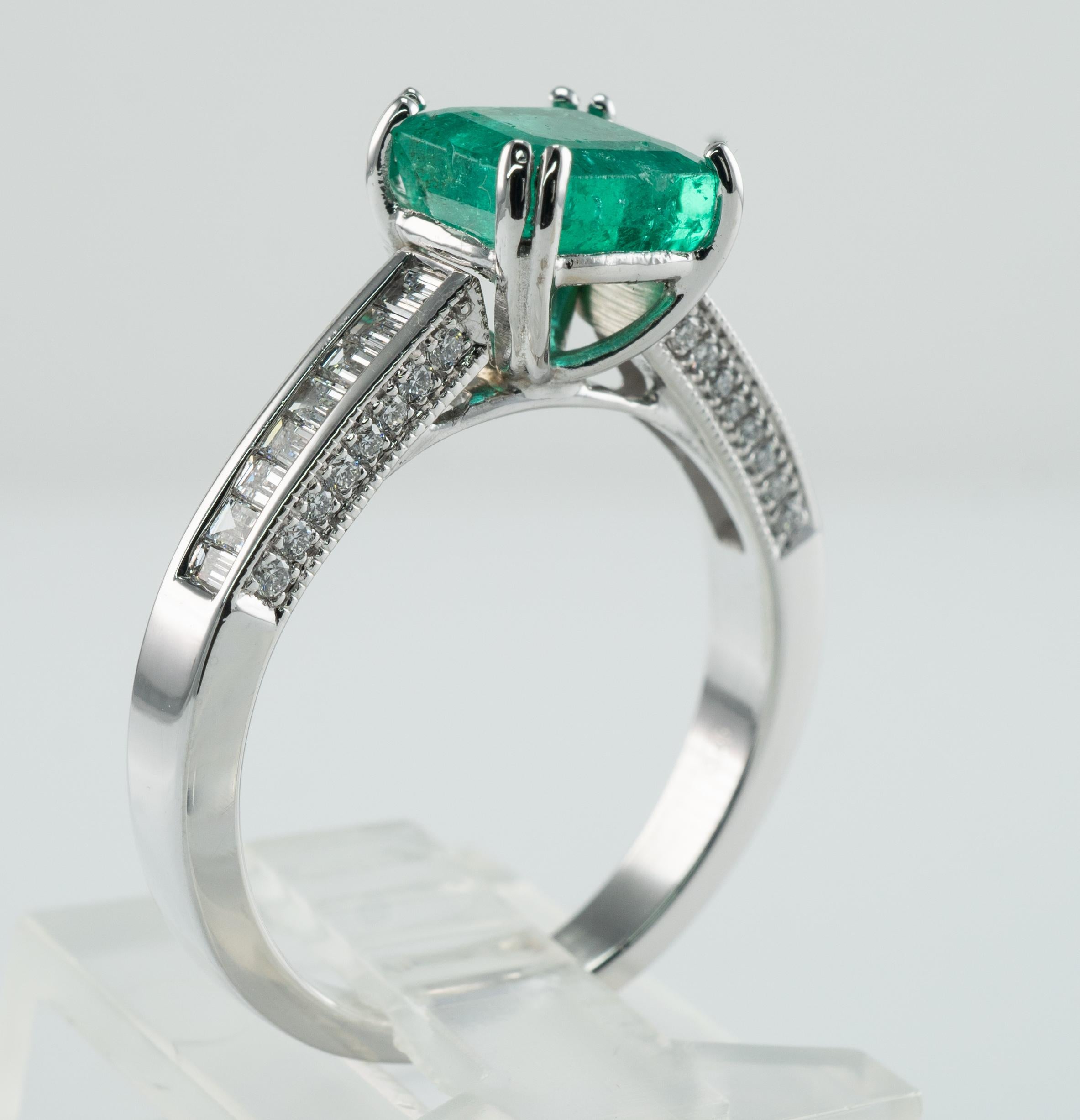 Square Princess Diamond Colombian Emerald Ring 14K White Gold Band Engagement For Sale 2
