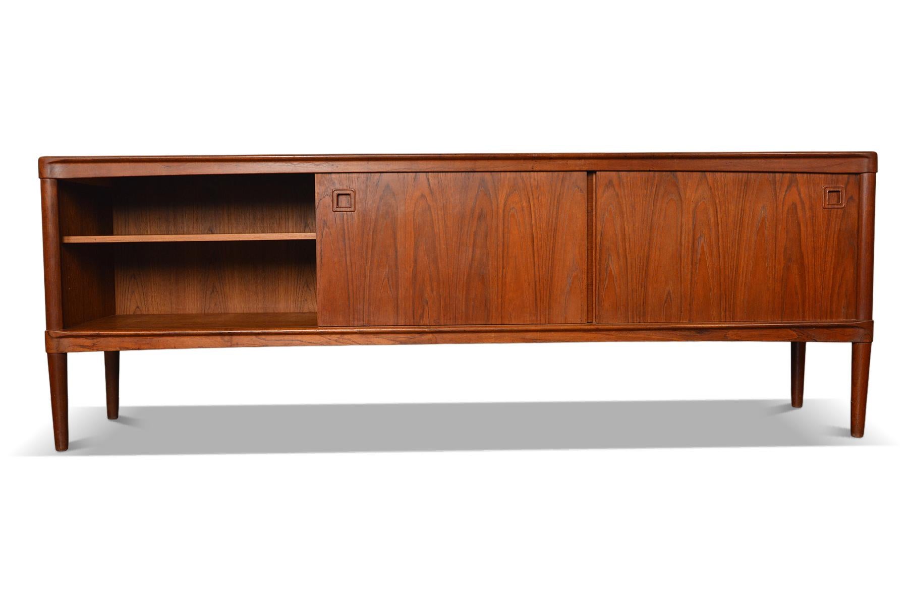 Square Pull Teak Credenza by h.w. Klein #1 For Sale 2