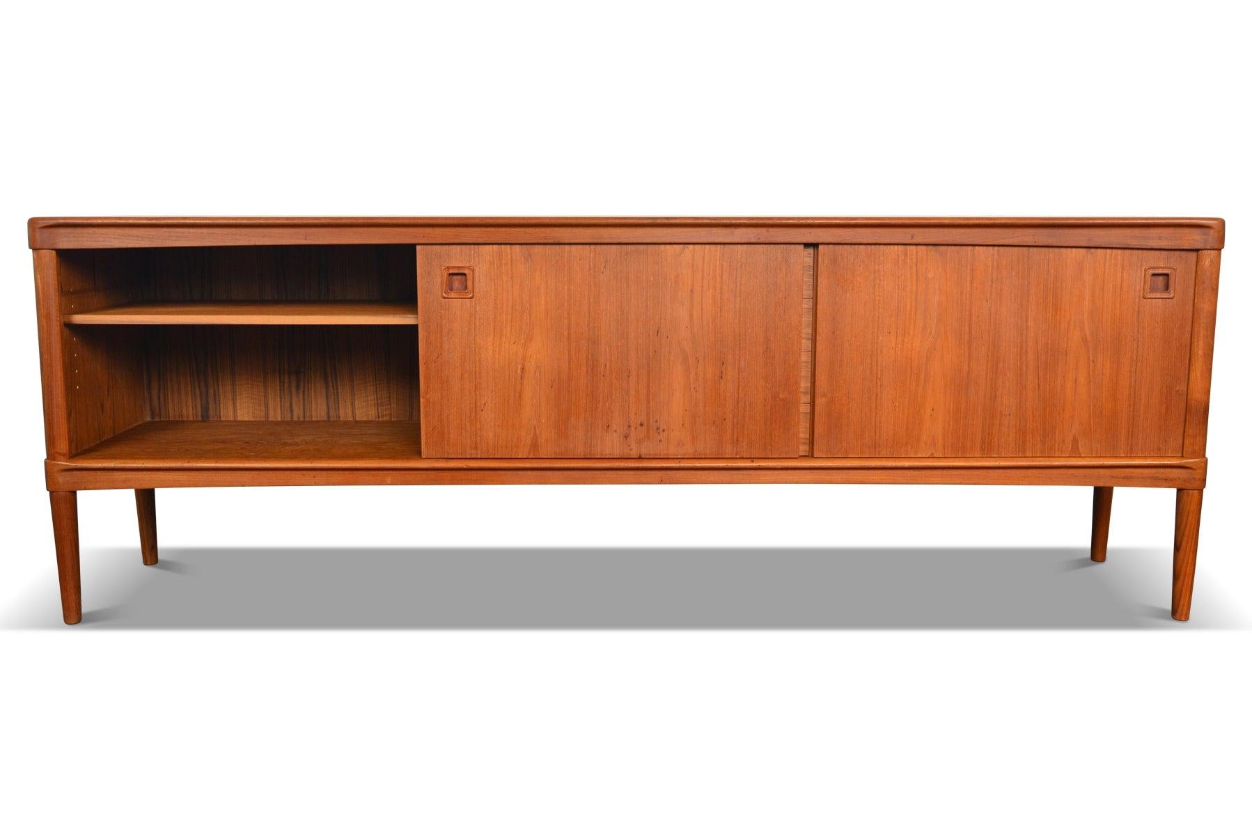 Square Pull Teak Credenza by H.W. Klein #4 In Excellent Condition For Sale In Berkeley, CA