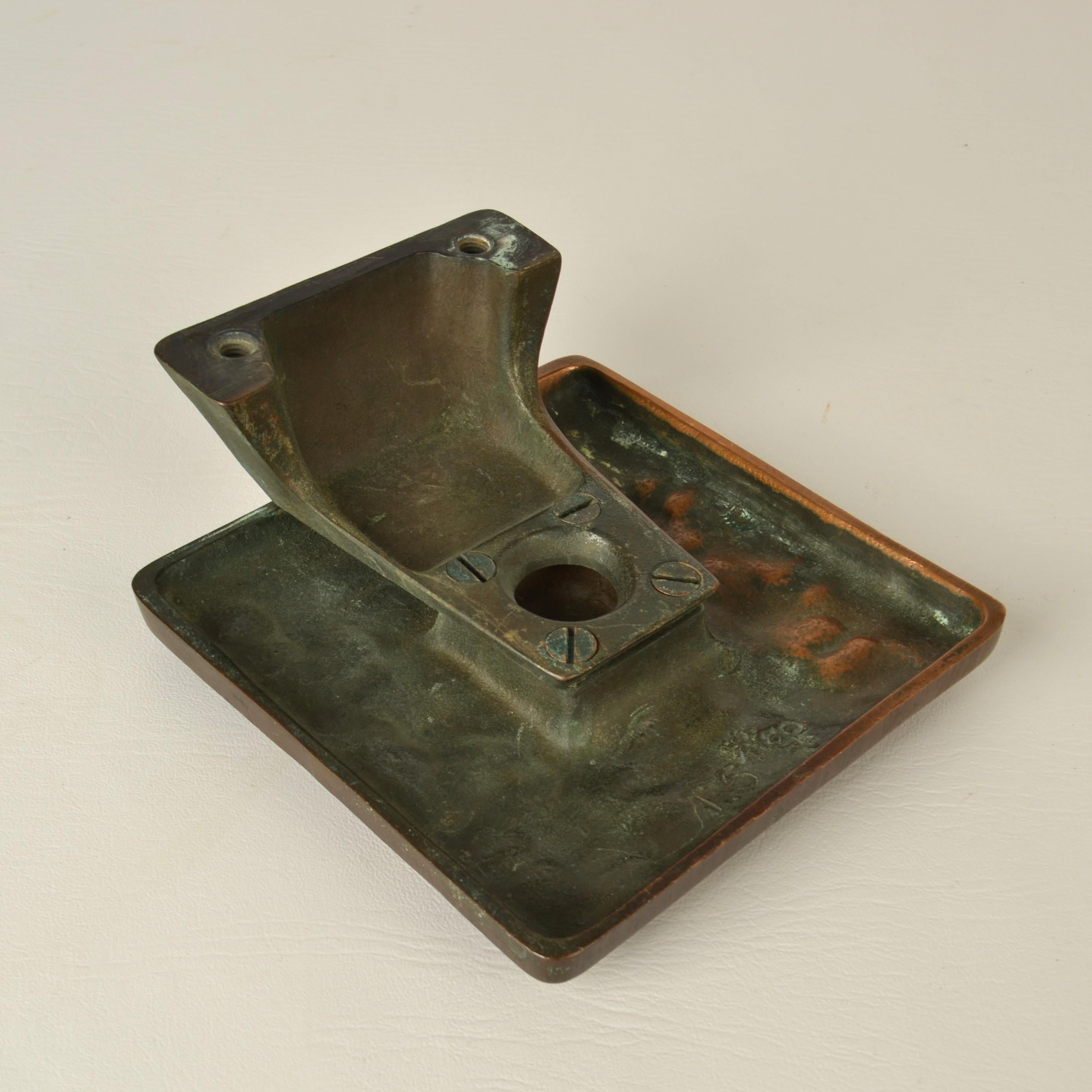 Square Push and Pull Door Handle in Bronze in Basket Relief For Sale 1