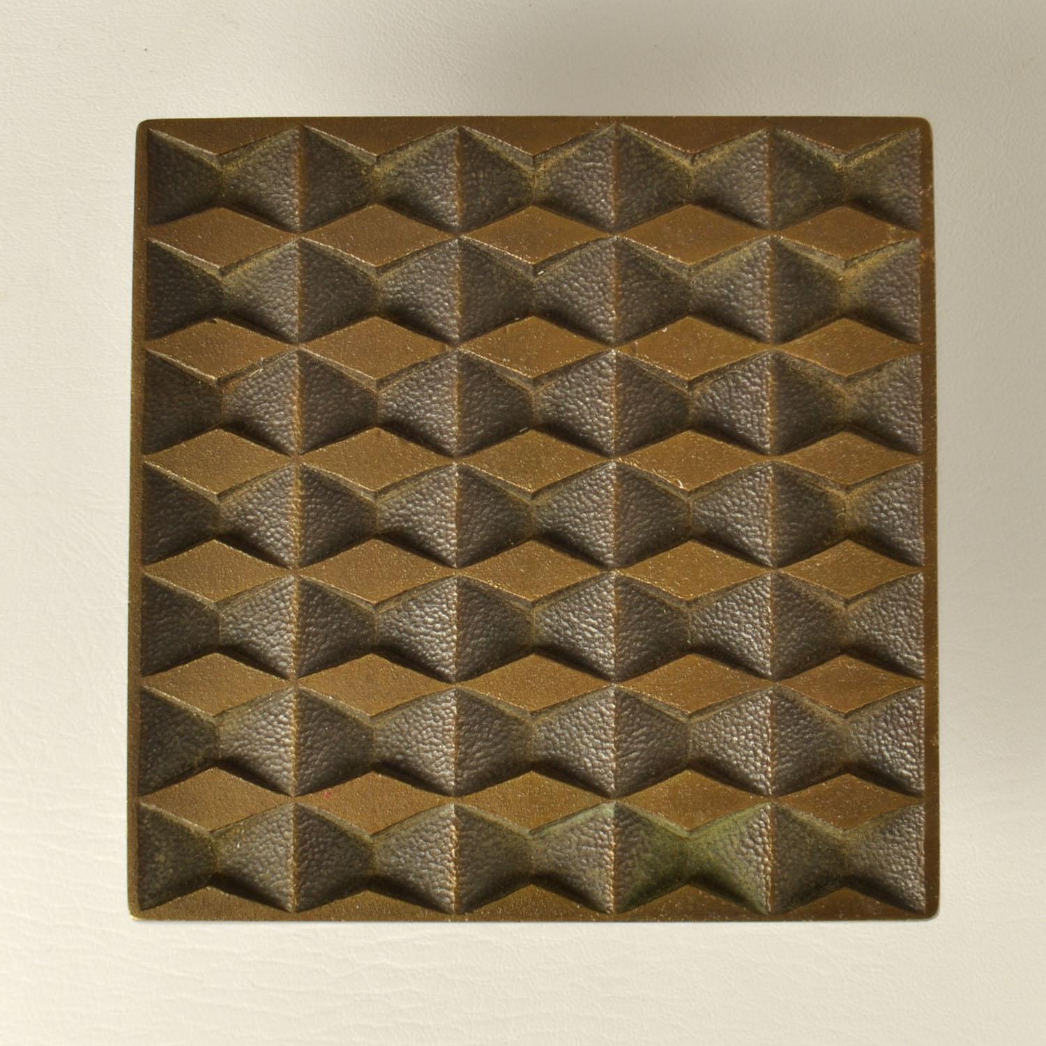 Mid-Century Modern Square Push and Pull Door Handle in Bronze in Diamond Relief For Sale