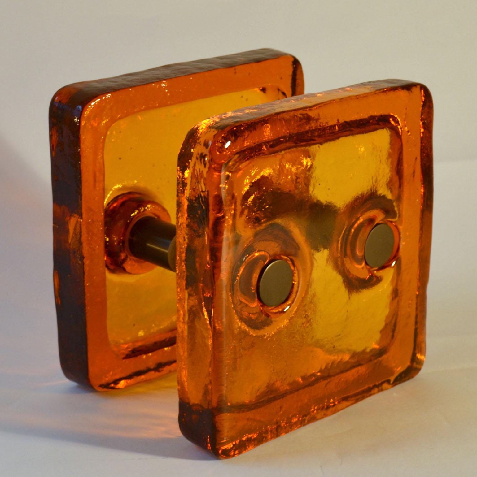 Architectural Square Push Pull Pair of Double Door Handle in Orange Glass In Excellent Condition In London, GB