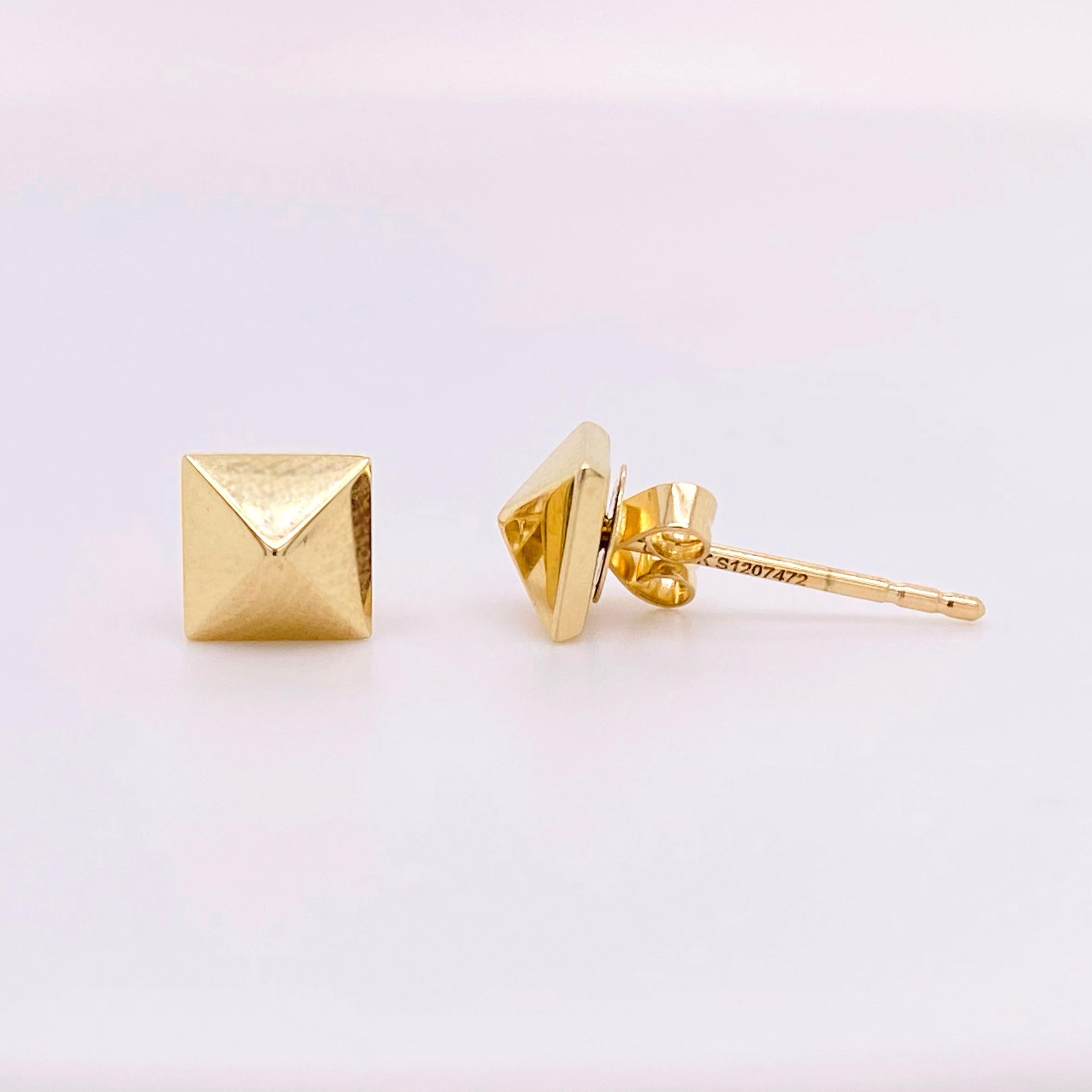 Modern Square Pyramid Earrings, 14 Karat Yellow Gold Pyramid Stud Earrings, Post Square For Sale