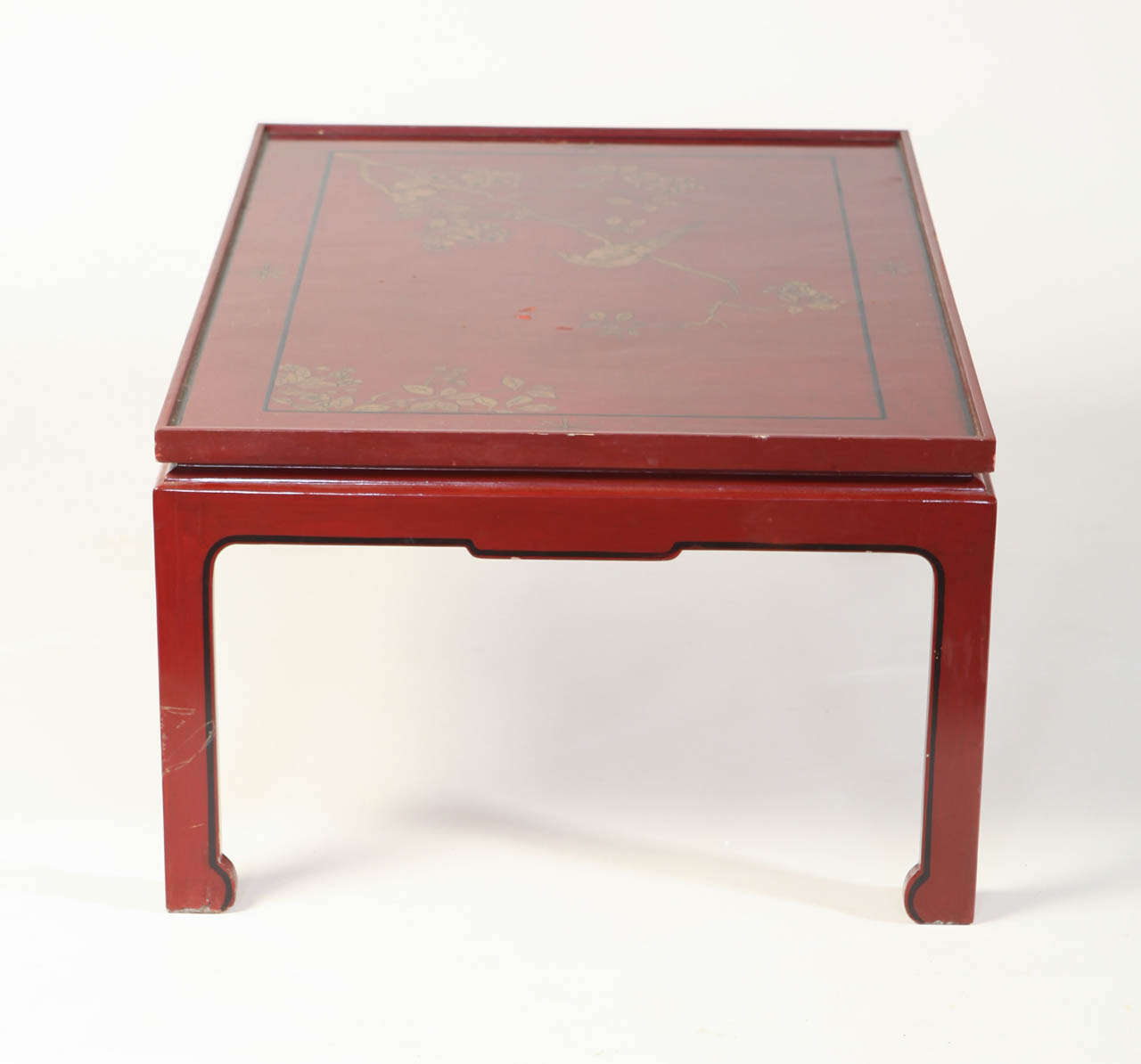 Square Red Lacquered Coffee Table 2