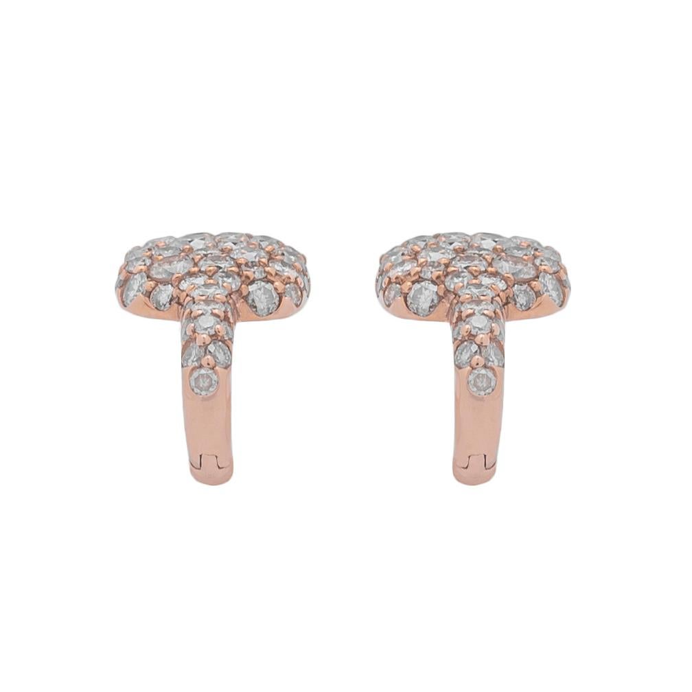 These elegant 18k rose gold and diamonds earrings are made in Italy by Fanuele Gioielli.
Brown brilliant cut diamonds are set all over the front of the rose gold setting and the earrings have an leverback (English lock).
Diamonds total content is