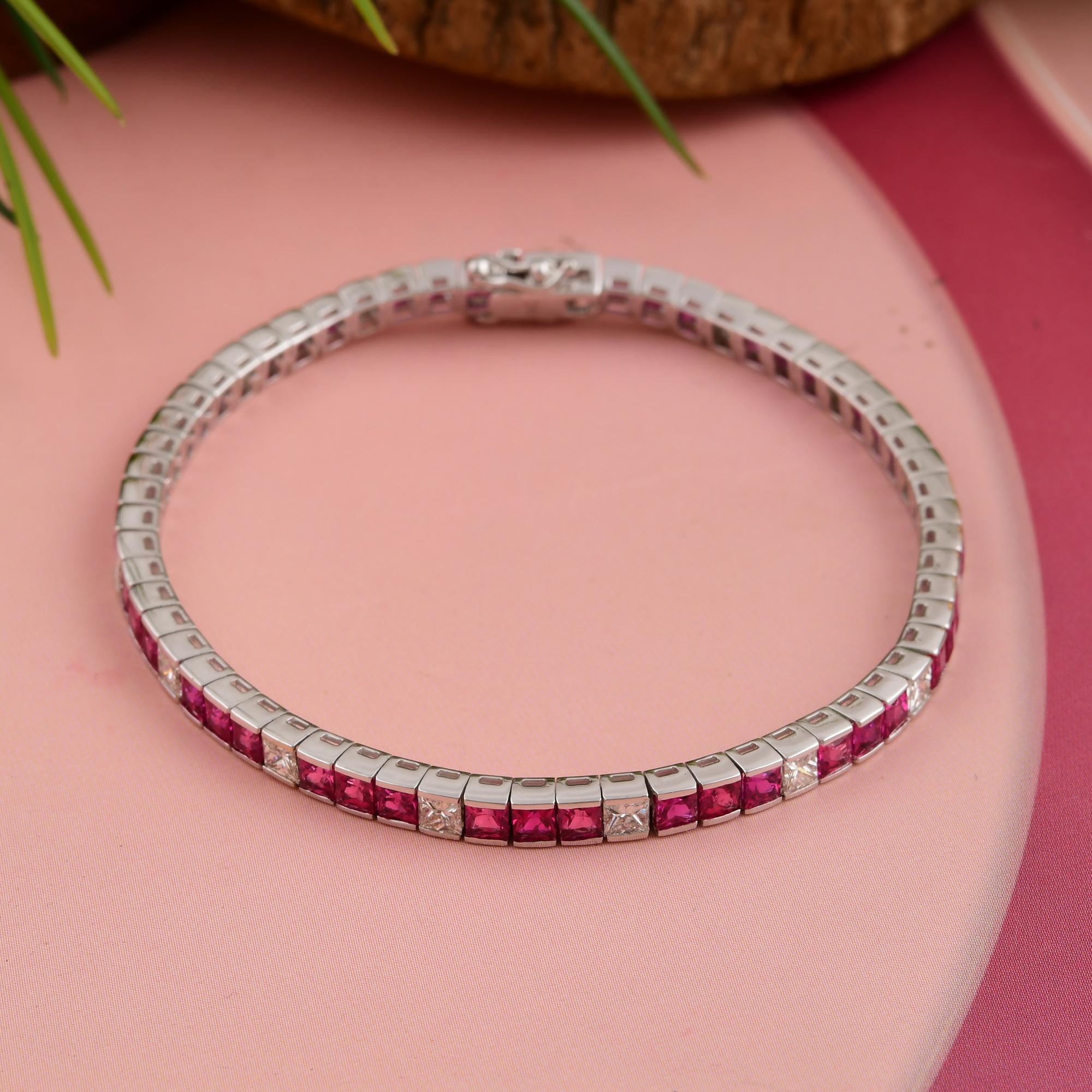 Bracciale Tennis con rubino quadrato da 7,52 carati e diamante da 2,13 carati in oro bianco massiccio 18 carati in vendita 1