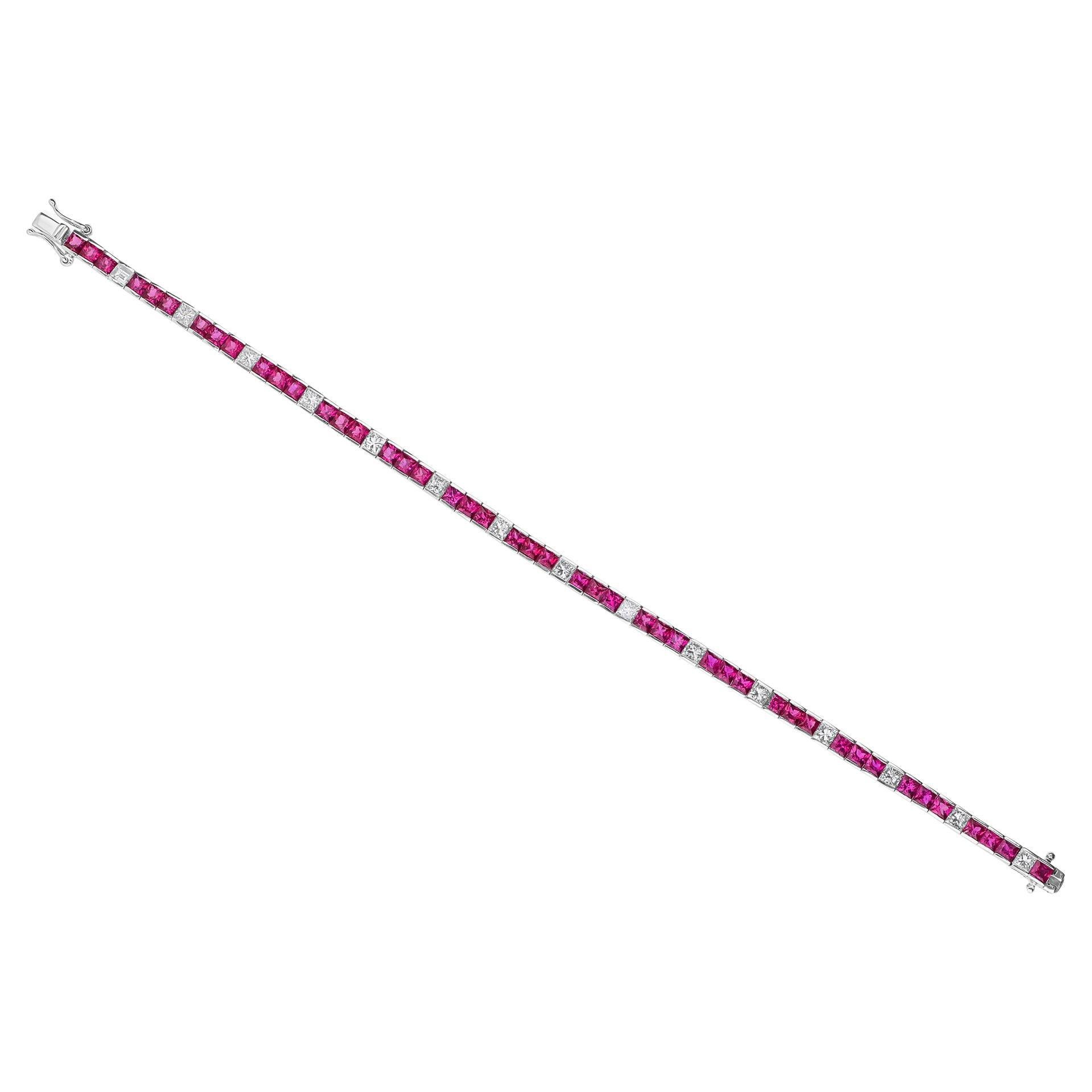 Bracciale Tennis con rubino quadrato da 7,52 carati e diamante da 2,13 carati in oro bianco massiccio 18 carati in vendita