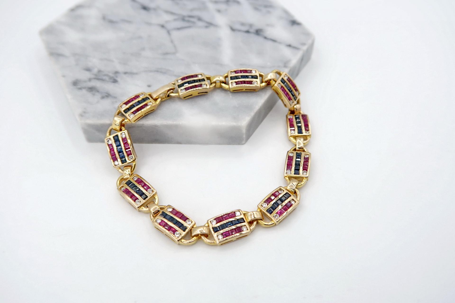 Art Deco Square Ruby Blue Sapphire Diamond Striped Banner 18K Yellow Gold Link Bracelet For Sale
