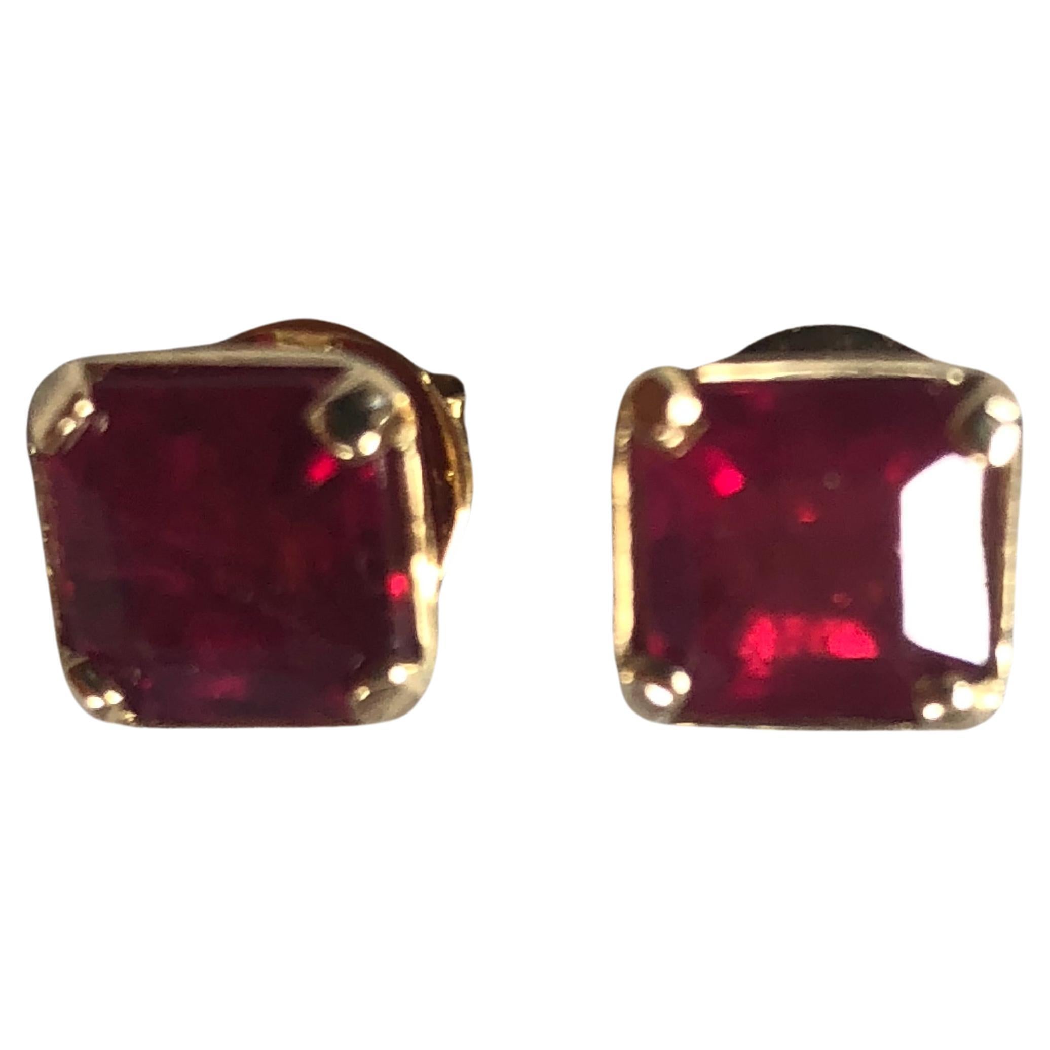 Square Ruby Stud Earrings 18K Gold For Sale