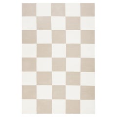 Quadratischer Sand Dhurrie/Kelim-Teppich in skandinavischem Design