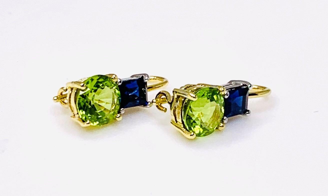 Artisan Sapphire and Peridot Drop Earrings in Yellow and White Gold For Sale
