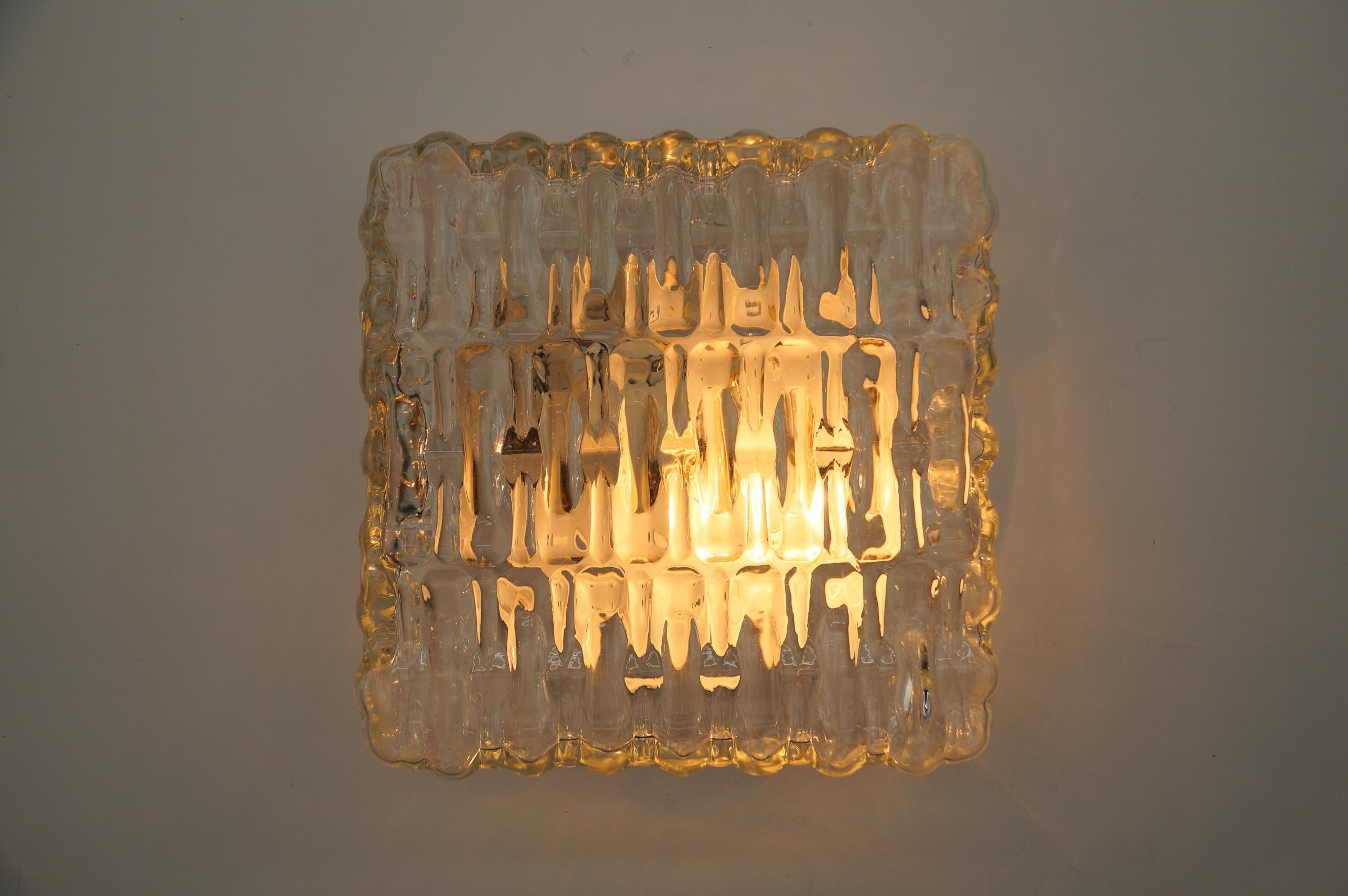 Square Sctructered Heavy Glass Flush Mount Light or Wall Lamp, 1960s For Sale 1