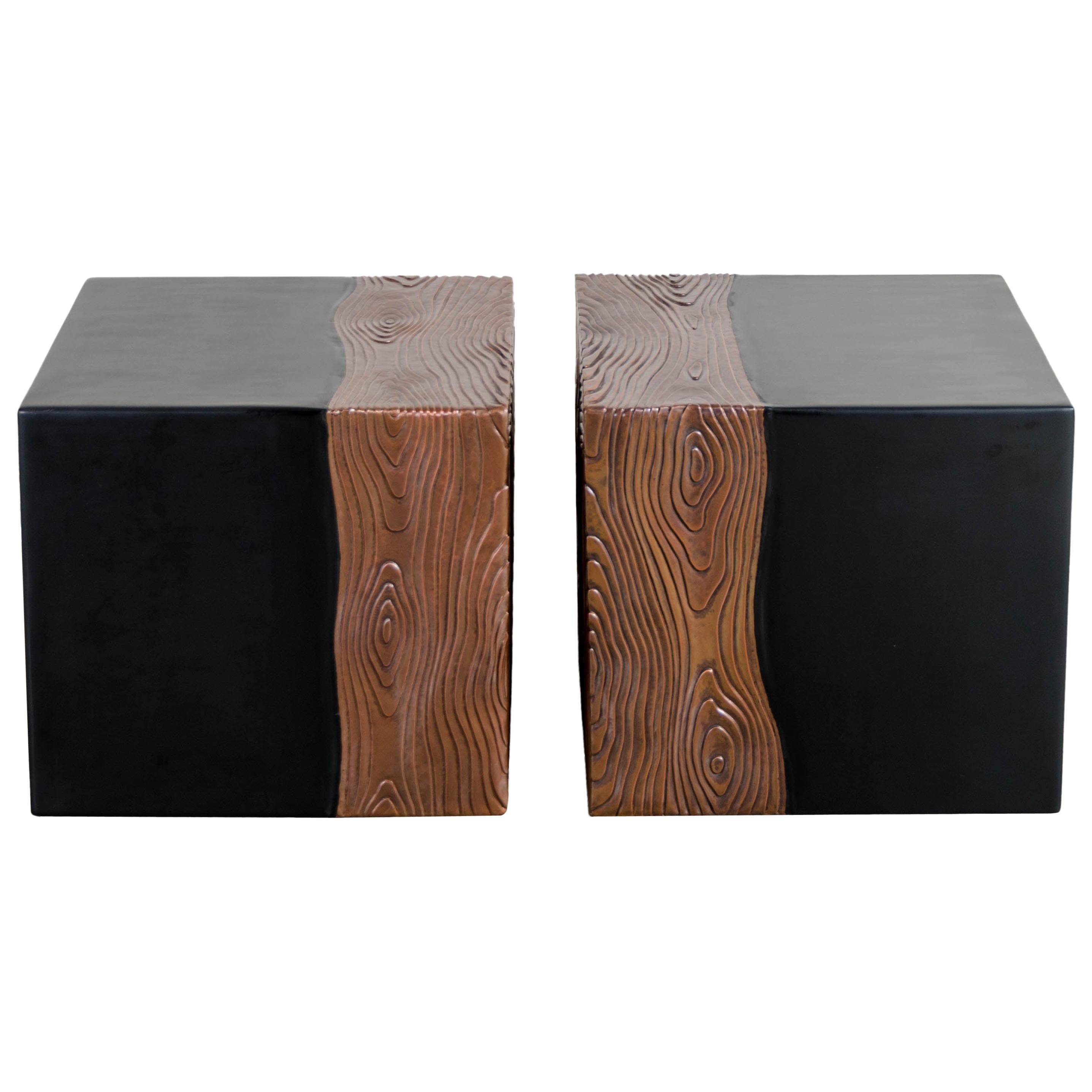 Siège carré avec motif en bois, laque noire, cuivre, lot de 2 par Robert Kuo