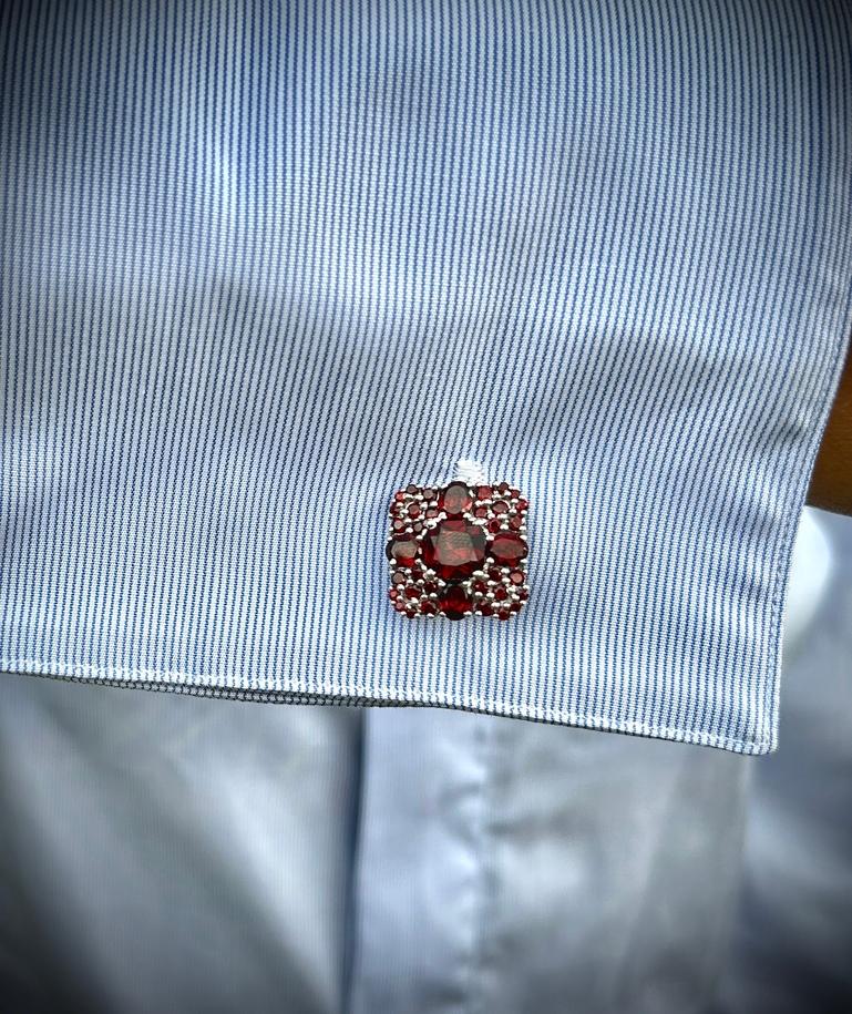 Square Shape Garnet Studded Cufflinks Made in 925 Sterling Silver In New Condition For Sale In Houston, TX