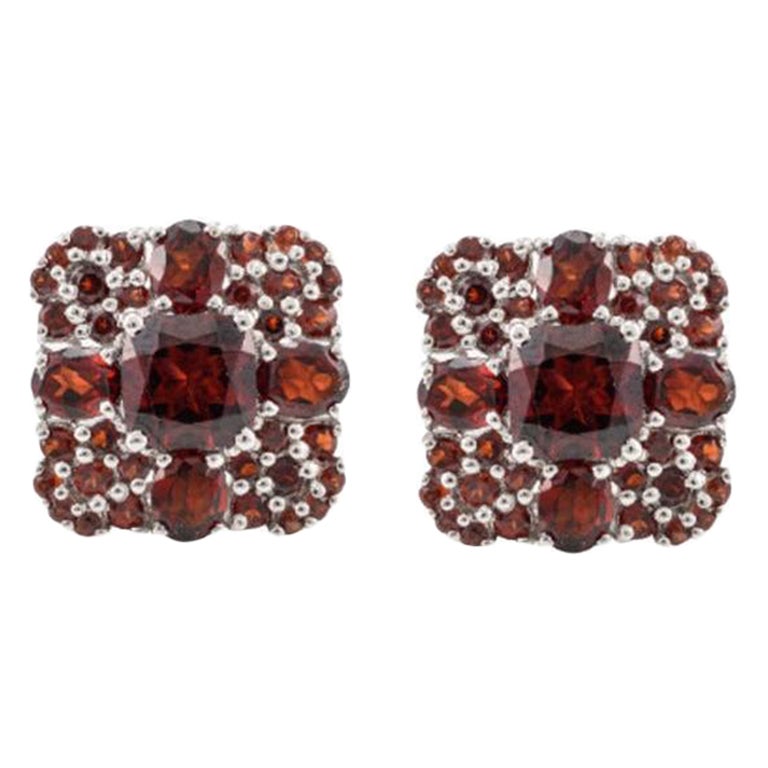 Square Shape Garnet Studded Cufflinks Made in 925 Sterling Silver For Sale