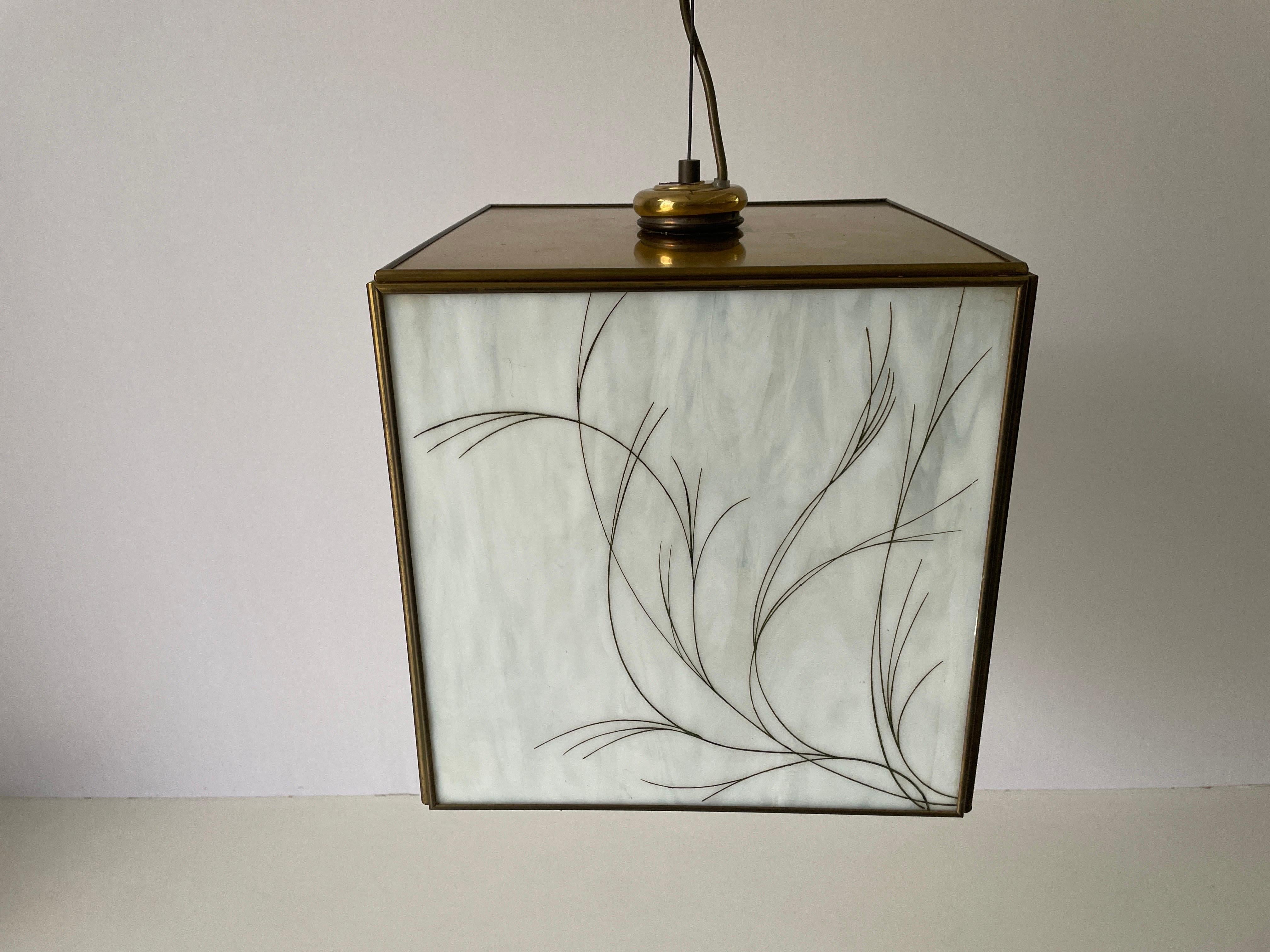 Plafonnier carré en verre et laiton, années 1960, Italie en vente 5