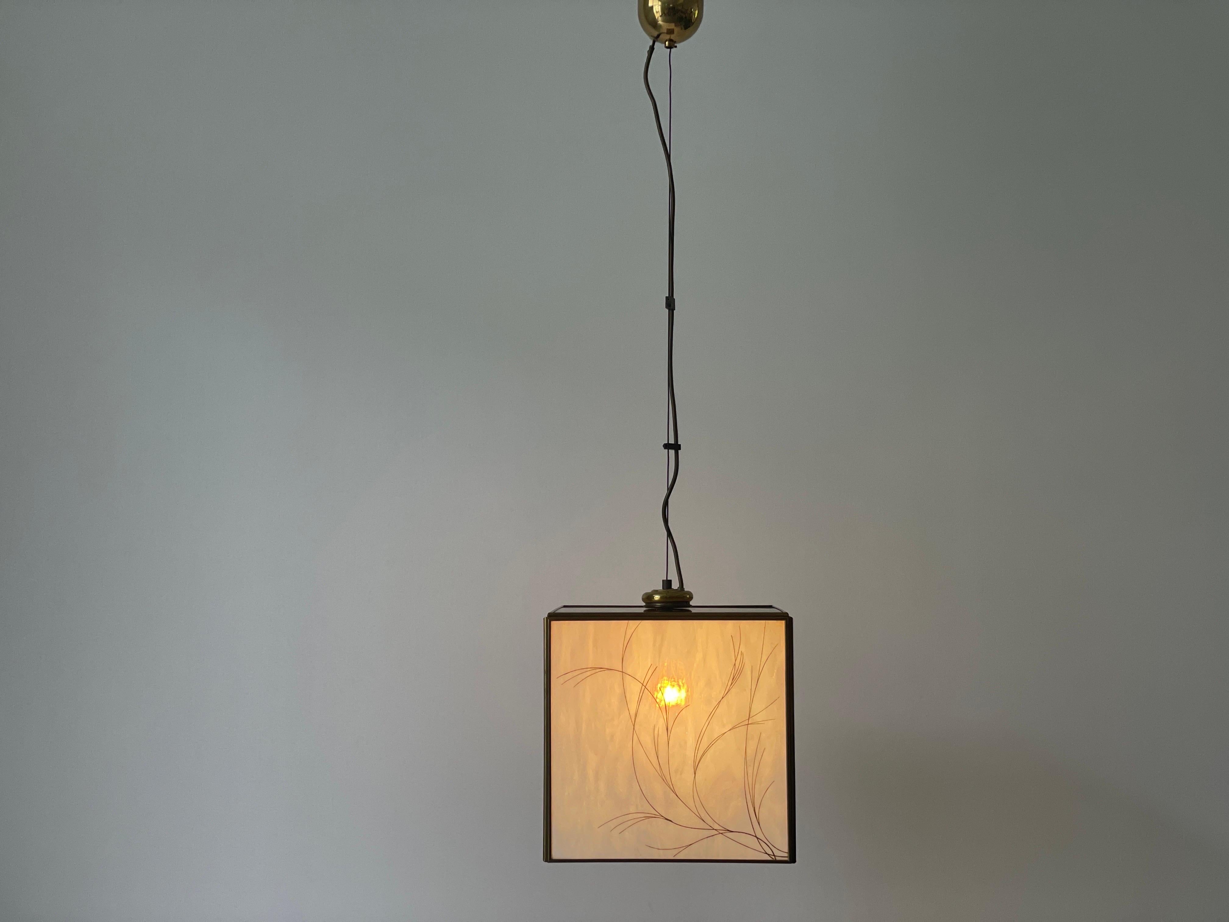 Plafonnier carré en verre et laiton, années 1960, Italie en vente 11