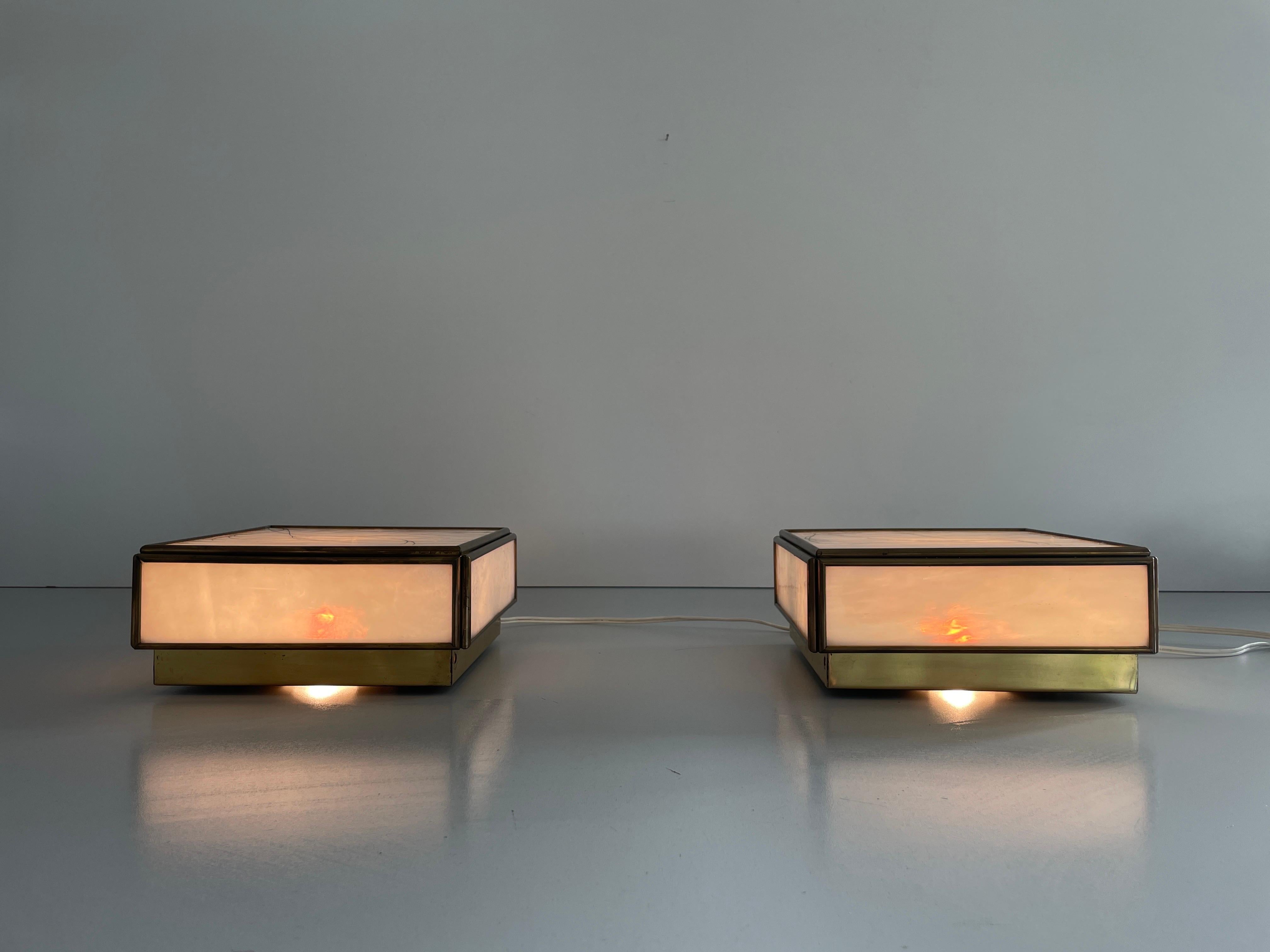 Square Shape Glass and Brass Pair of Wall Lamps, 1960s, Italy For Sale 9