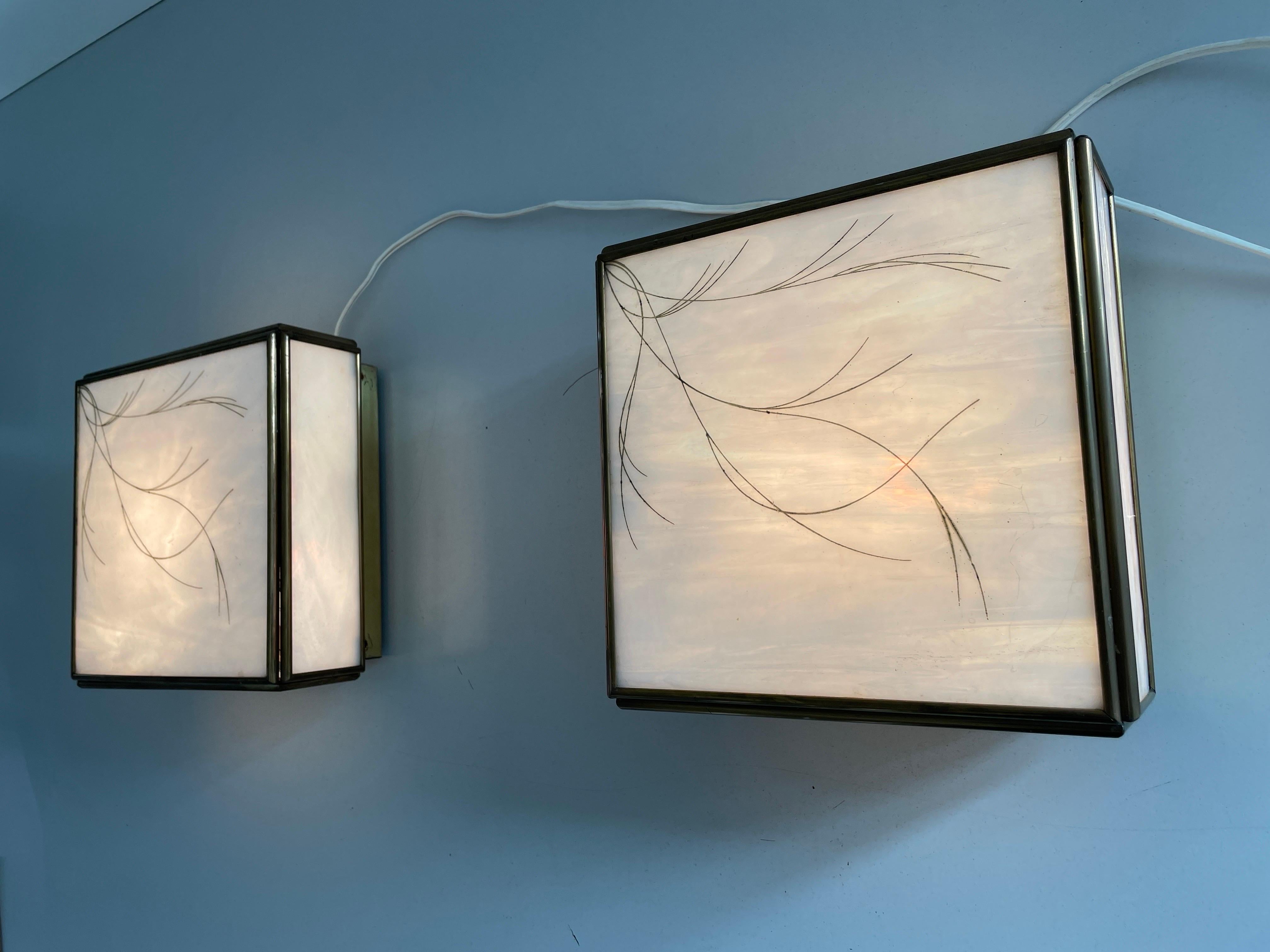 Square Shape Glass and Brass Pair of Wall Lamps, 1960s, Italy For Sale 10