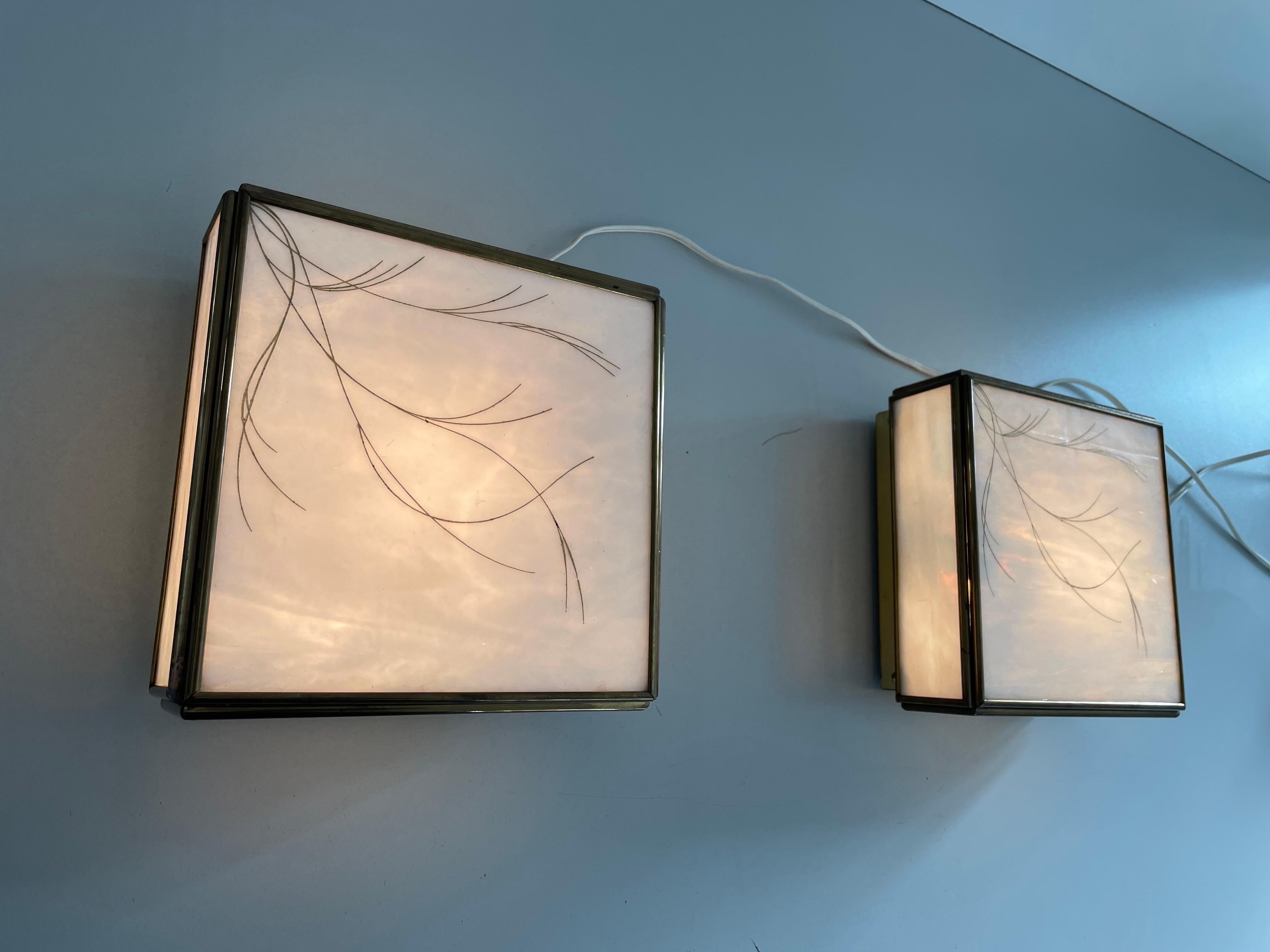 Square Shape Glass and Brass Pair of Wall Lamps, 1960s, Italy For Sale 11