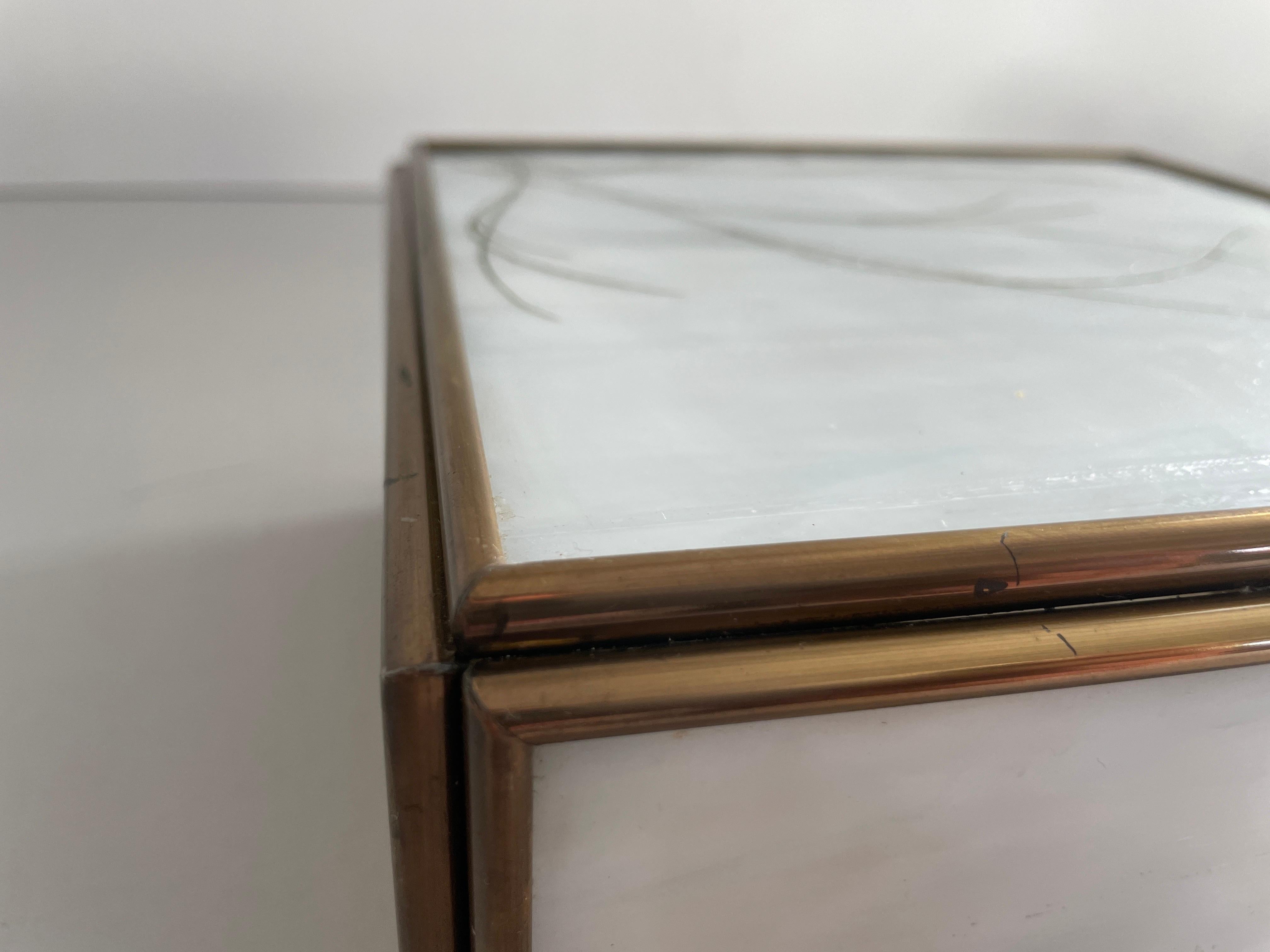 Square Shape Glass and Brass Pair of Wall Lamps, 1960s, Italy For Sale 1