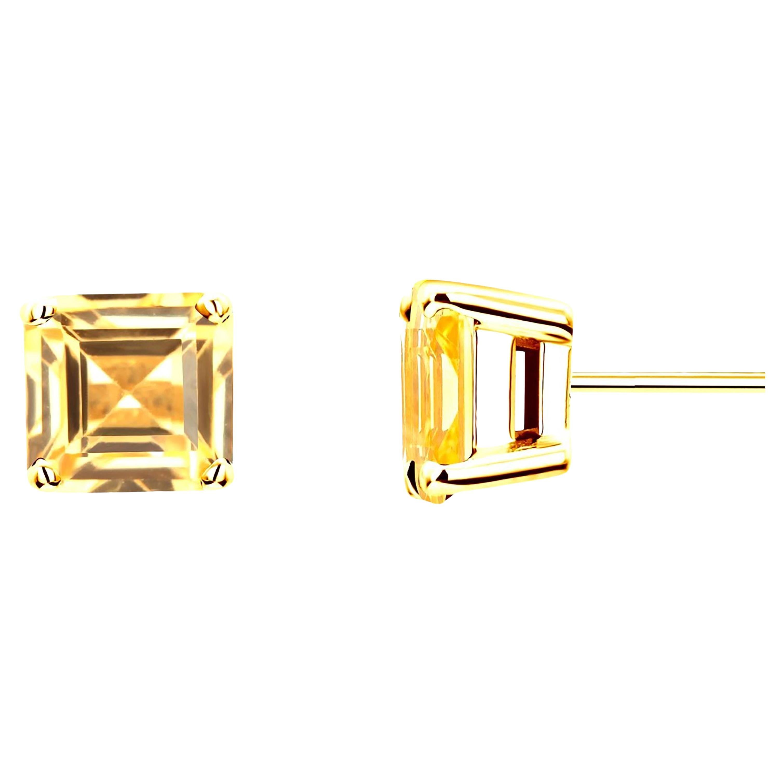 Square Shaped Ceylon Yellow Sapphire Set in Yellow Gold Stud Earrings
