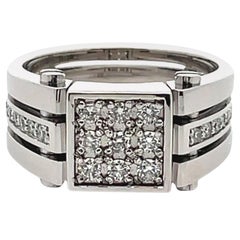 Quadratischer Herrenring aus 14K Weißgold mit geteiltem Schaft und runden Diamanten
