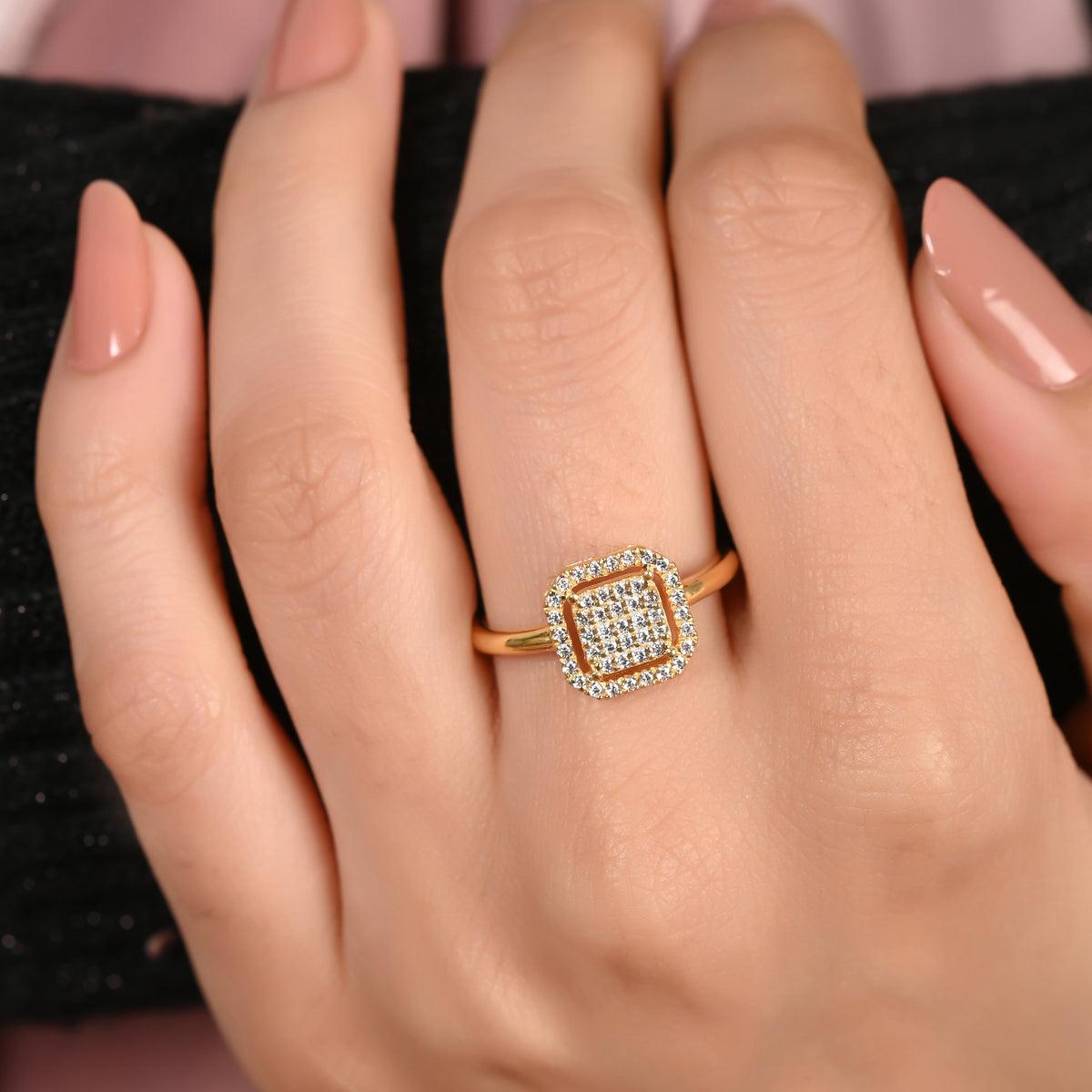Square Shaped Moissanite Ring 925 Sterling Silver Moissanite Engagement Ring . In New Condition In Chicago, IL