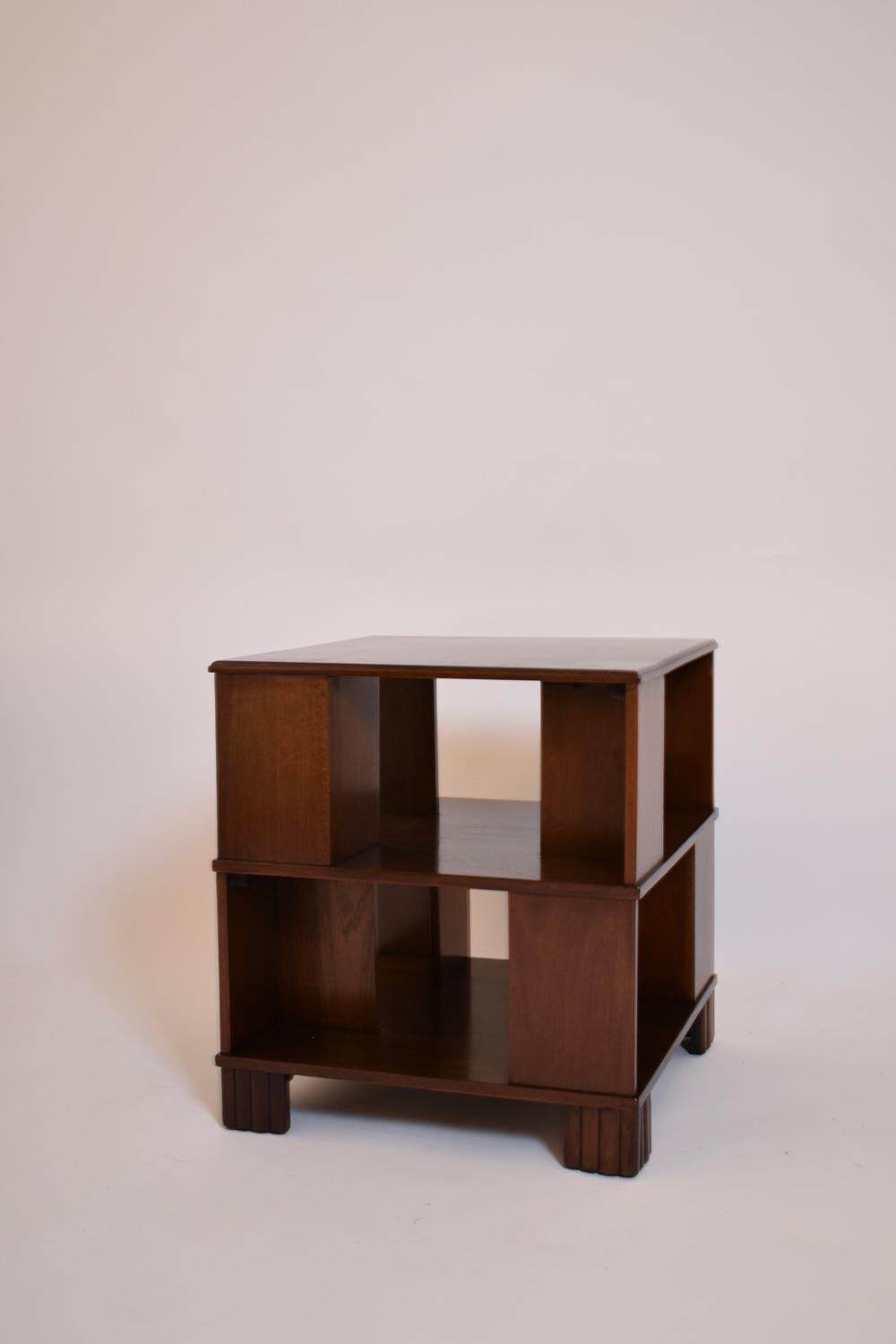 Quadratischer Beistelltisch aus Palmenholz, 1930er Jahre (Französisch) im Angebot