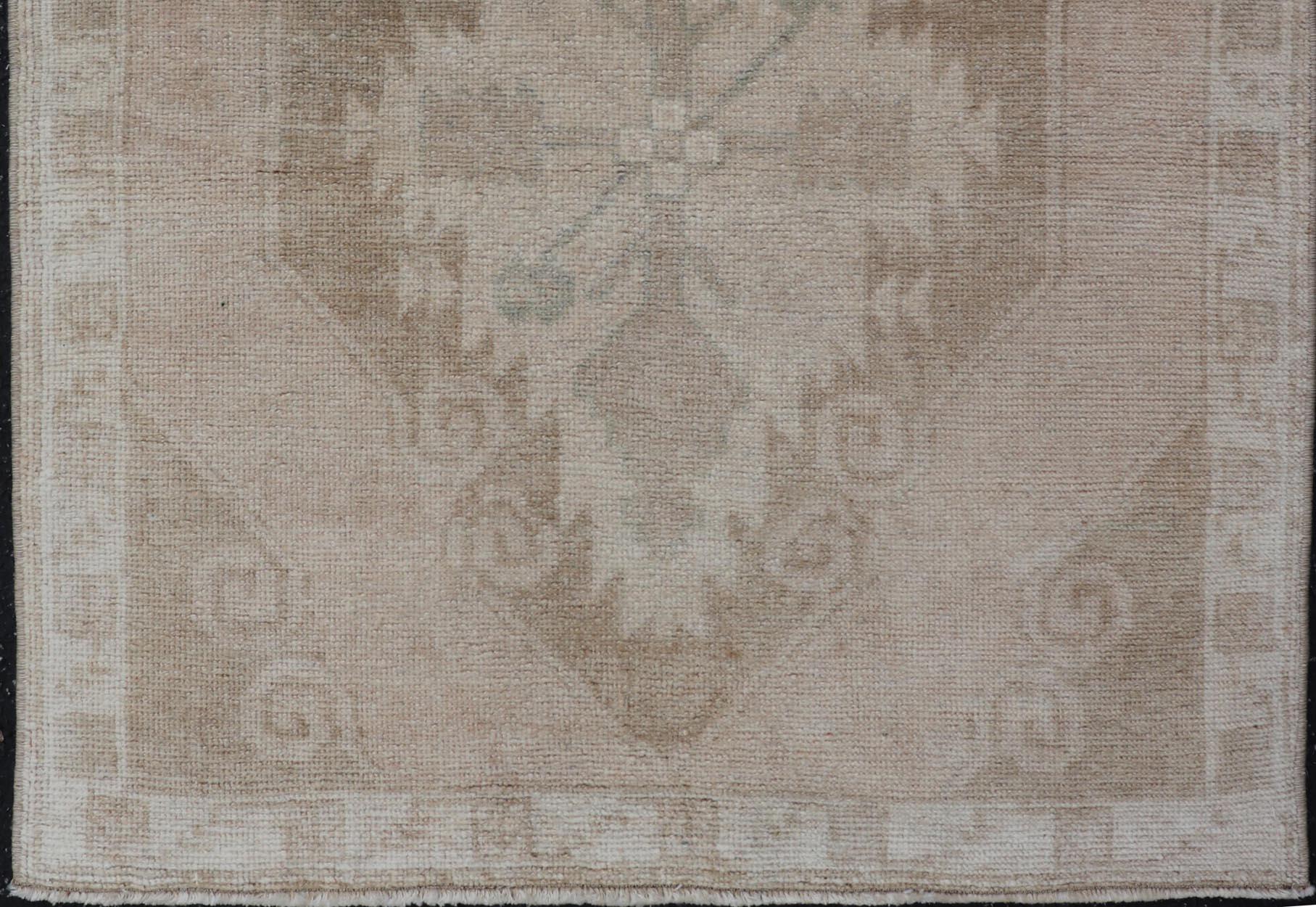 Tappeto piccolo Vintage By di dimensioni quadrate   2' 5