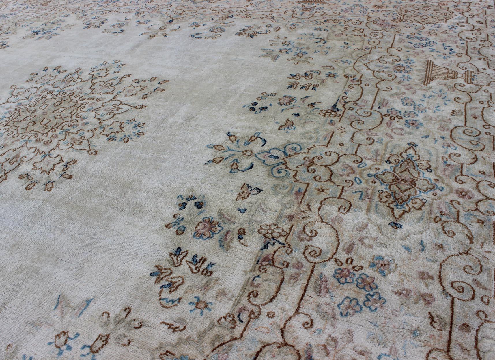 Square-Sized Antique Persian Kerman Rug with Flowers In Good Condition For Sale In Atlanta, GA