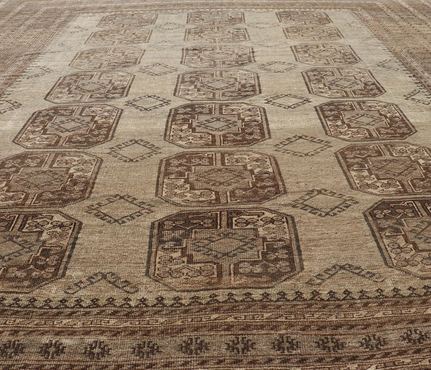 20th Century Square Sized Hand-Knotted Turkomen Ersari Rug in Wool with Repeating Gul Design For Sale