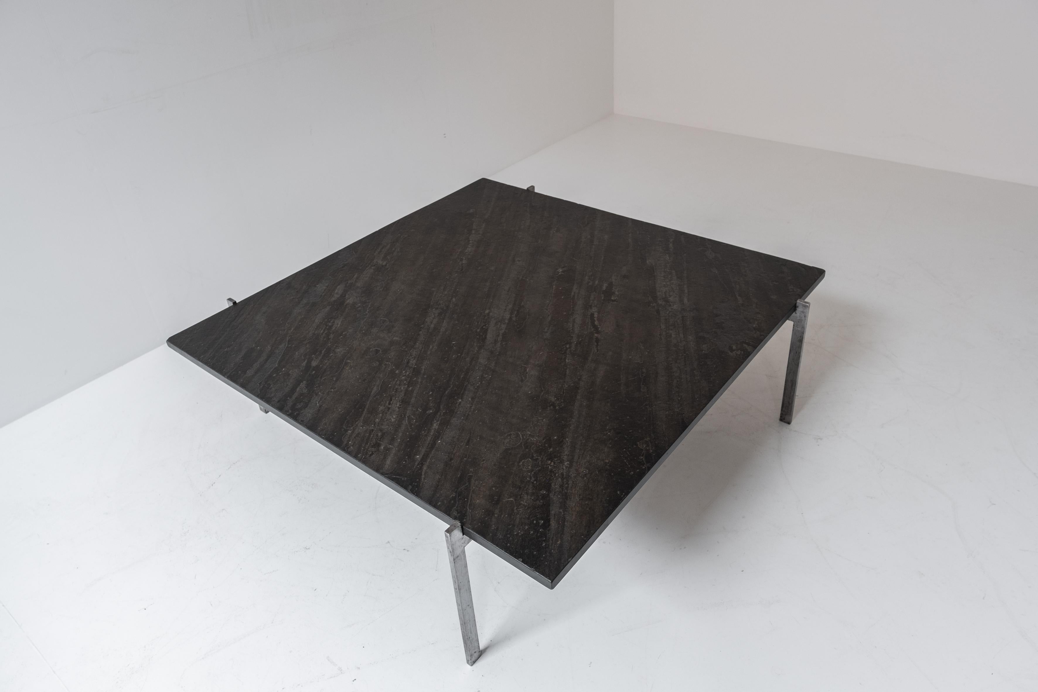 Square slate stone coffee table from the 1950s. For Sale 6