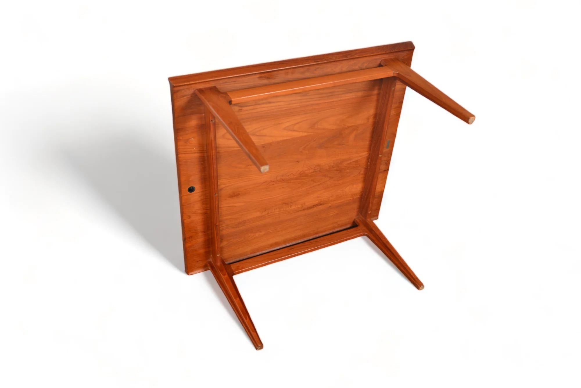 Square Solid Teak Coffee Table By Finn Juhl For Sale 2