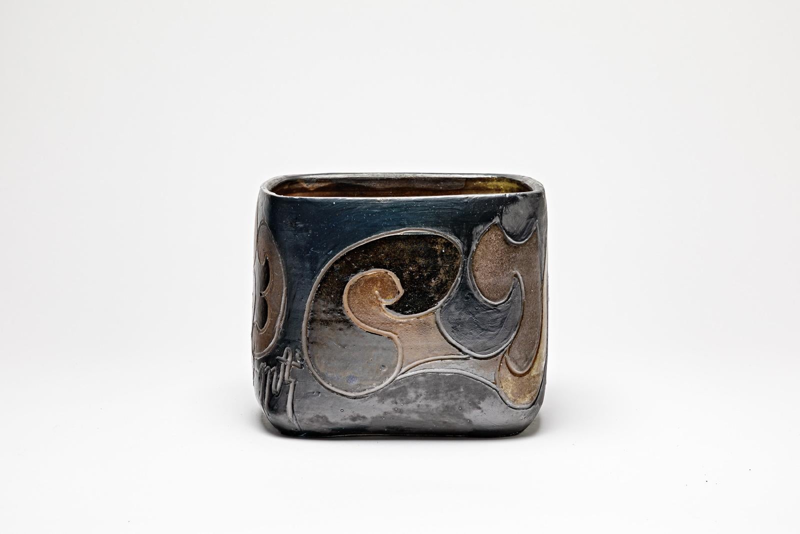 Fin du 20e siècle Pot carré en grès à décor abstrait de Georges Martin, vers 1970-1980 en vente
