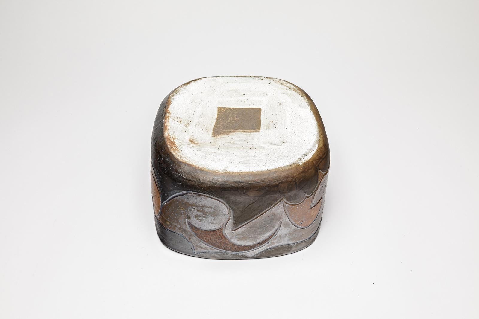 Pot carré en grès à décor abstrait de Georges Martin, vers 1970-1980 en vente 1