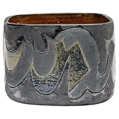 Square stoneware pot with abstract decoration by Georges Martin, circa 1970-1980