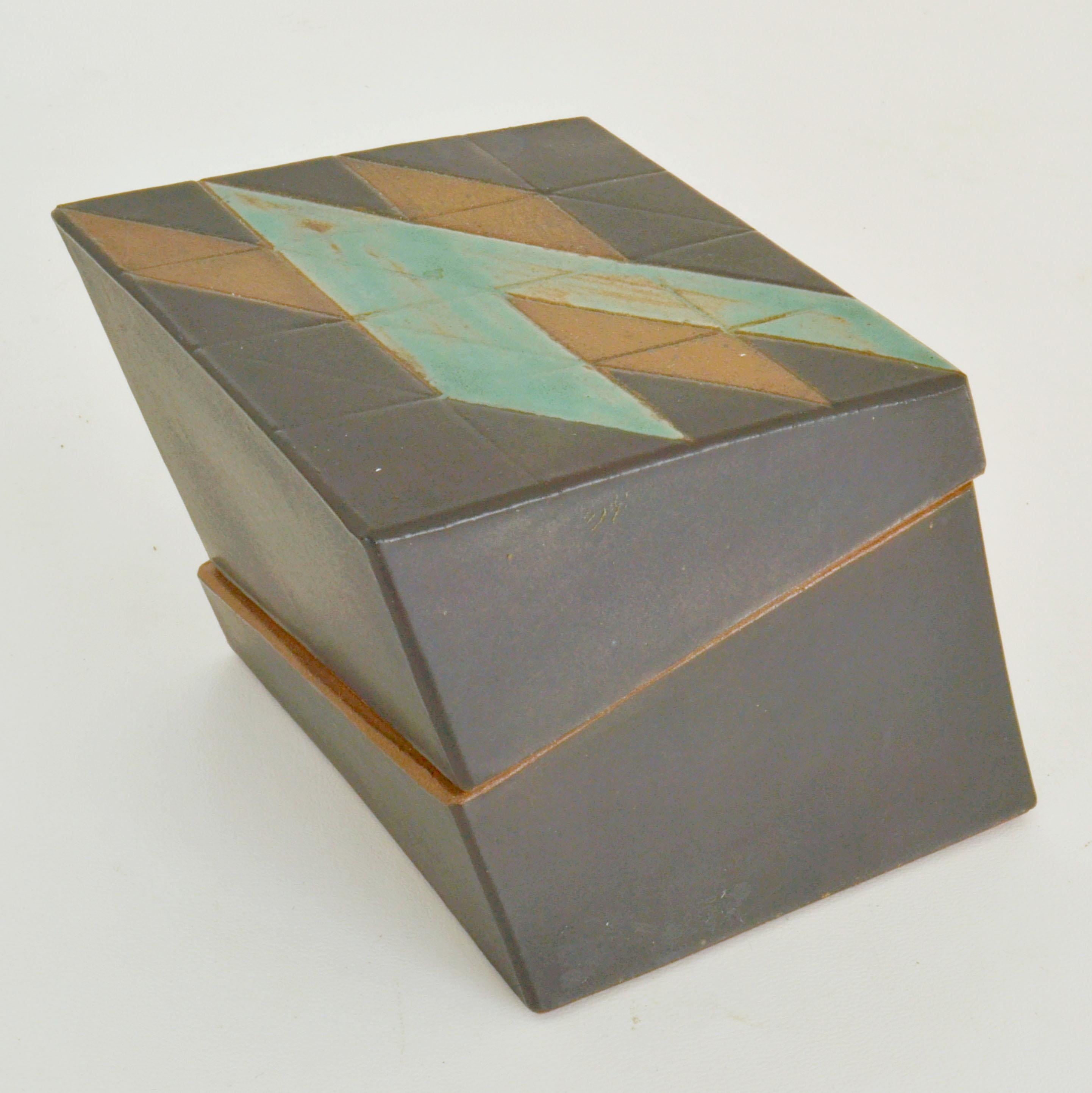 Cajas de baratijas Square Studio Pottery, verde salvia, blanco y negro Moderno de mediados de siglo en venta