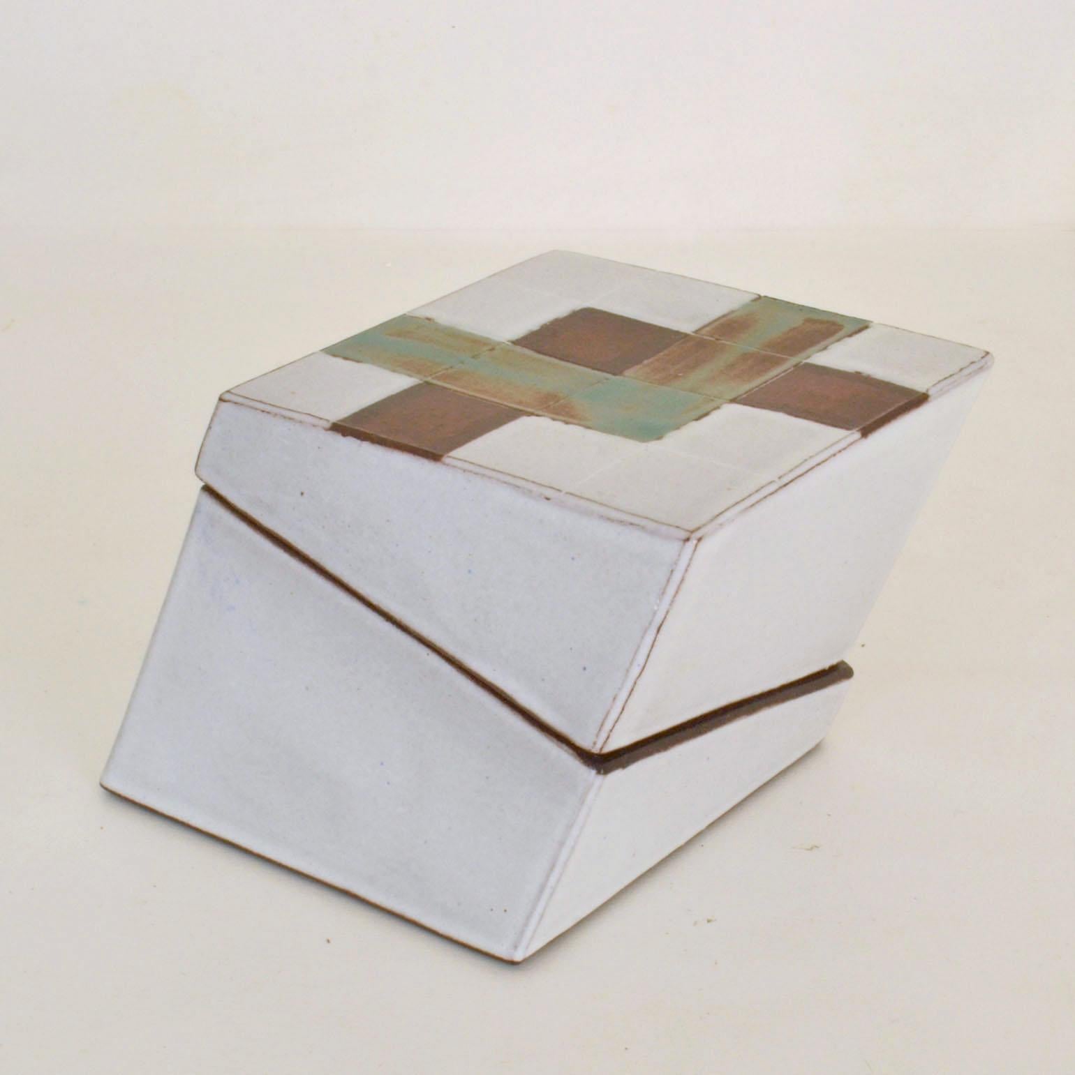 Cajas de baratijas Square Studio Pottery, verde salvia, blanco y negro Europeo en venta