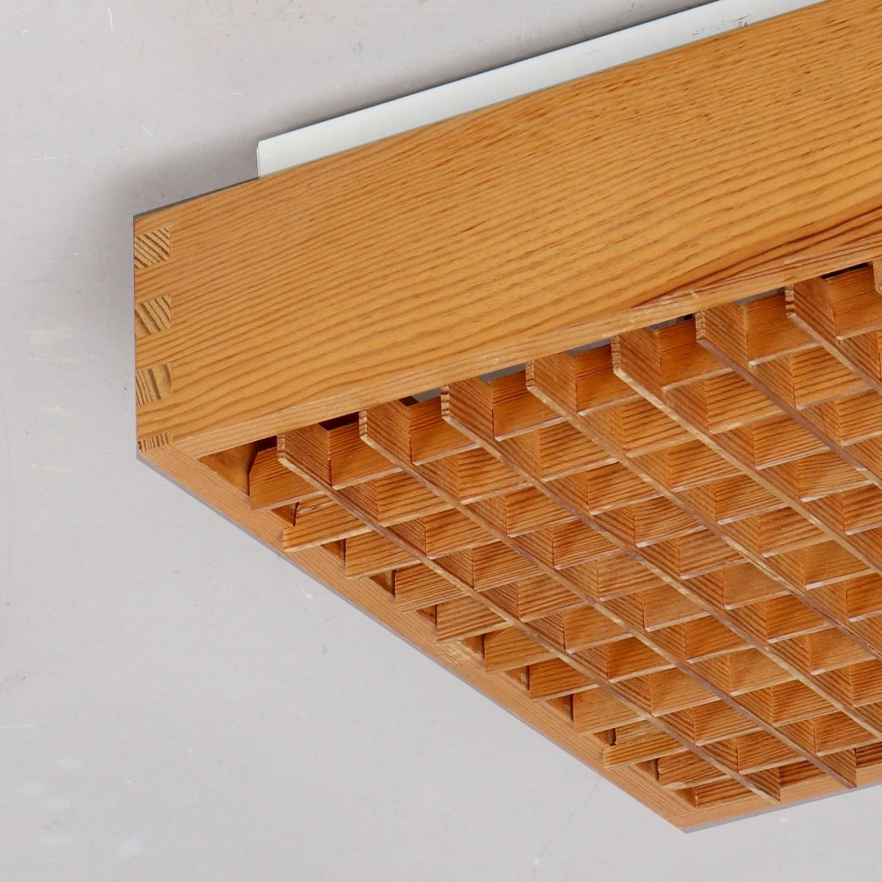 Scandinave moderne Plafonnier suédois carré en pin, 1970 en vente
