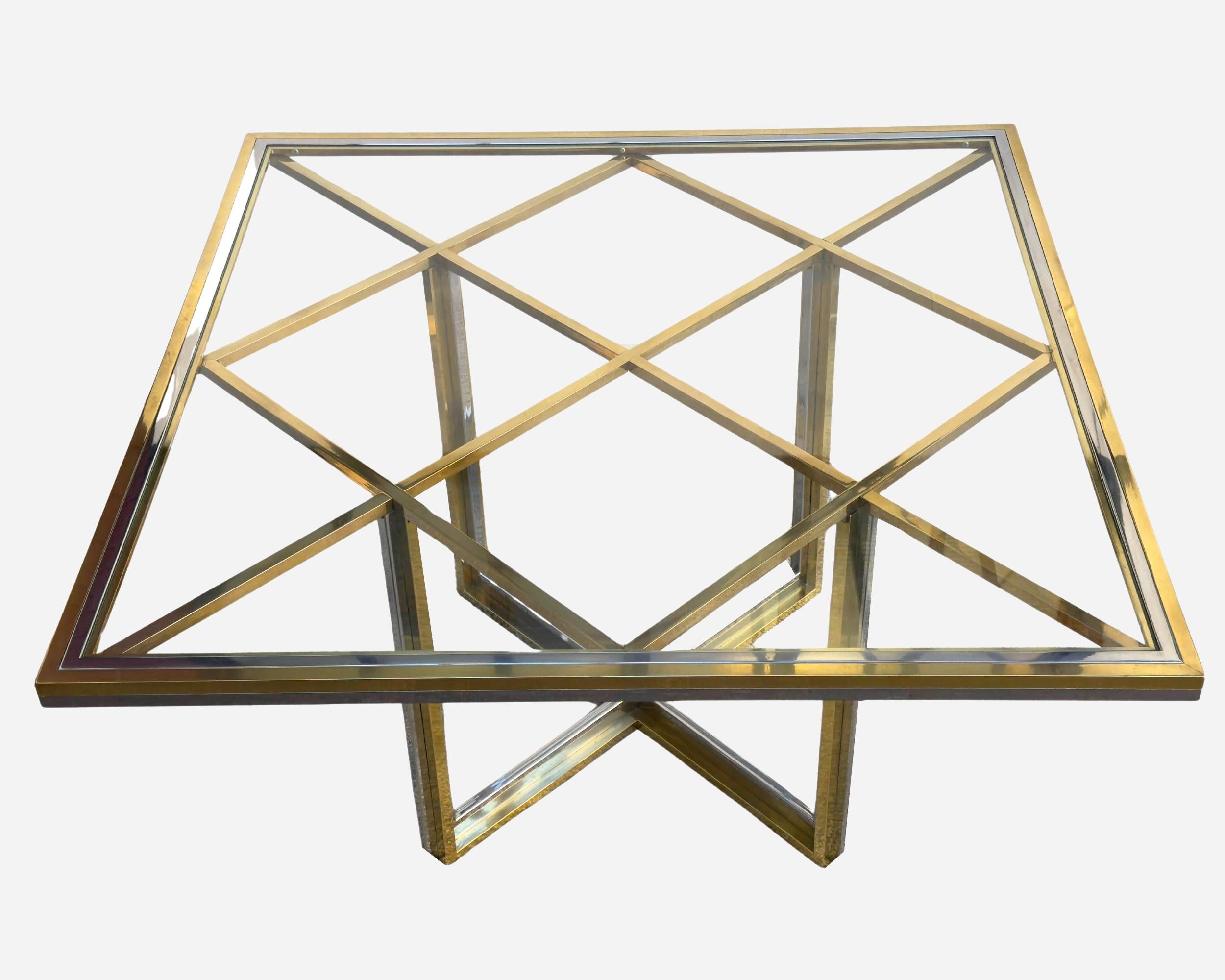 Elegant brass and chrome high table with recessed glass top. Manufactured by Metalarte in Italy in the 1970s.

Biography

Romeo REGA (1904 – 1968) (Design Market)

From the start of his career, Romeo Rega stood out thanks to his unique style,