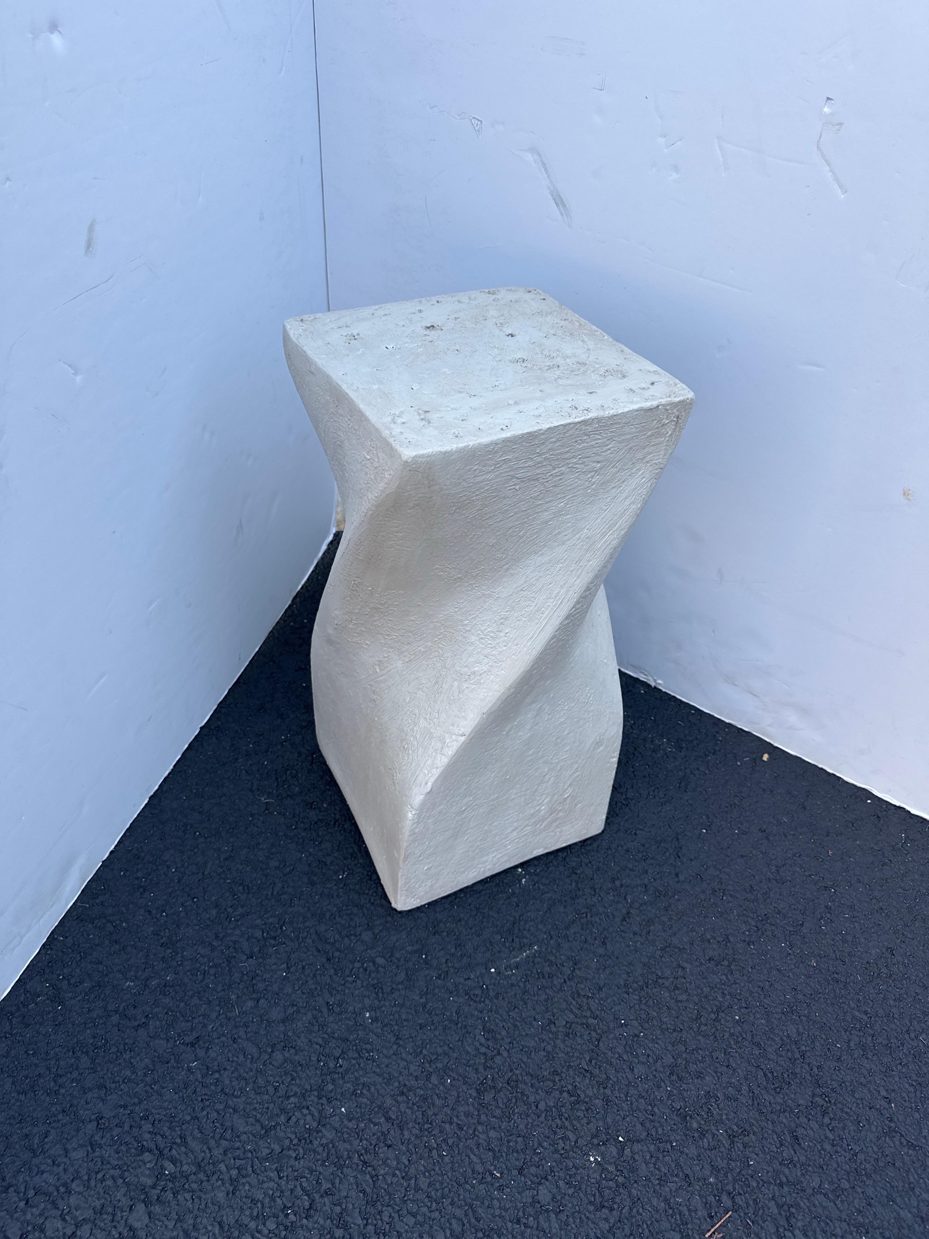 Square Top Twisted Pedestal Side End Table Sculpture In Good Condition In Haddonfield, NJ