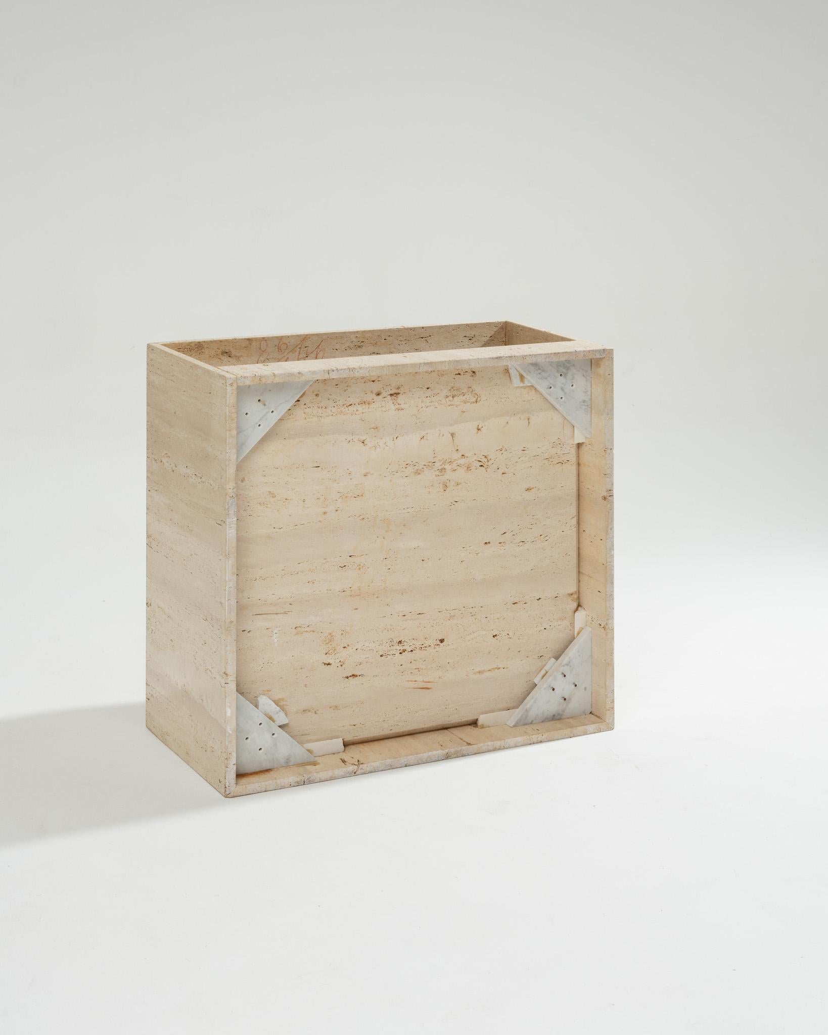 Square Travertine Coffee Table, 1970s For Sale 3