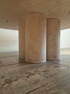 Table basse carrée en travertin de Mario Bellini pour Cassina