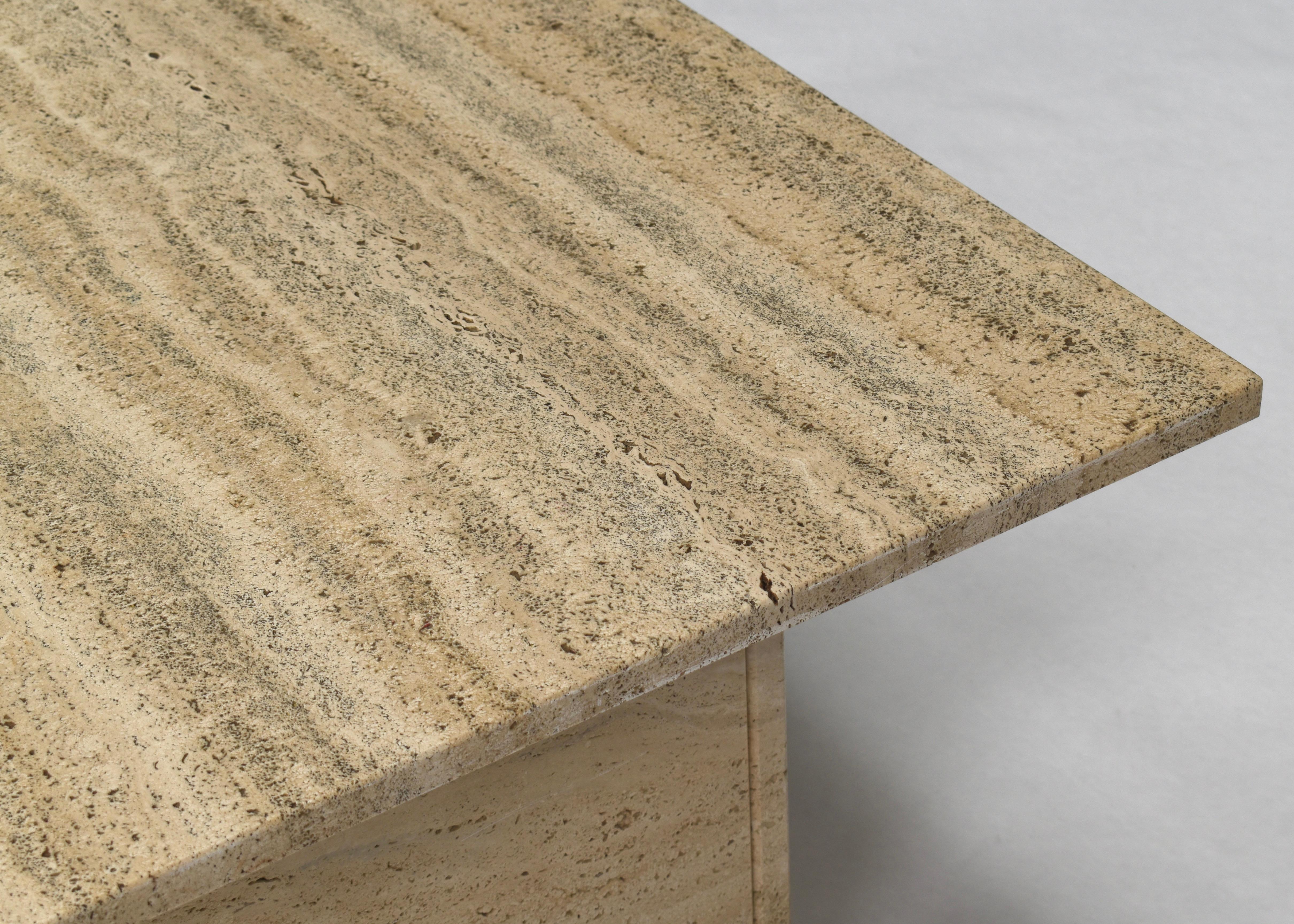 Square Travertine Coffee Table in the style of Up&Up Mangiarotti, Italy, 1970 For Sale 4