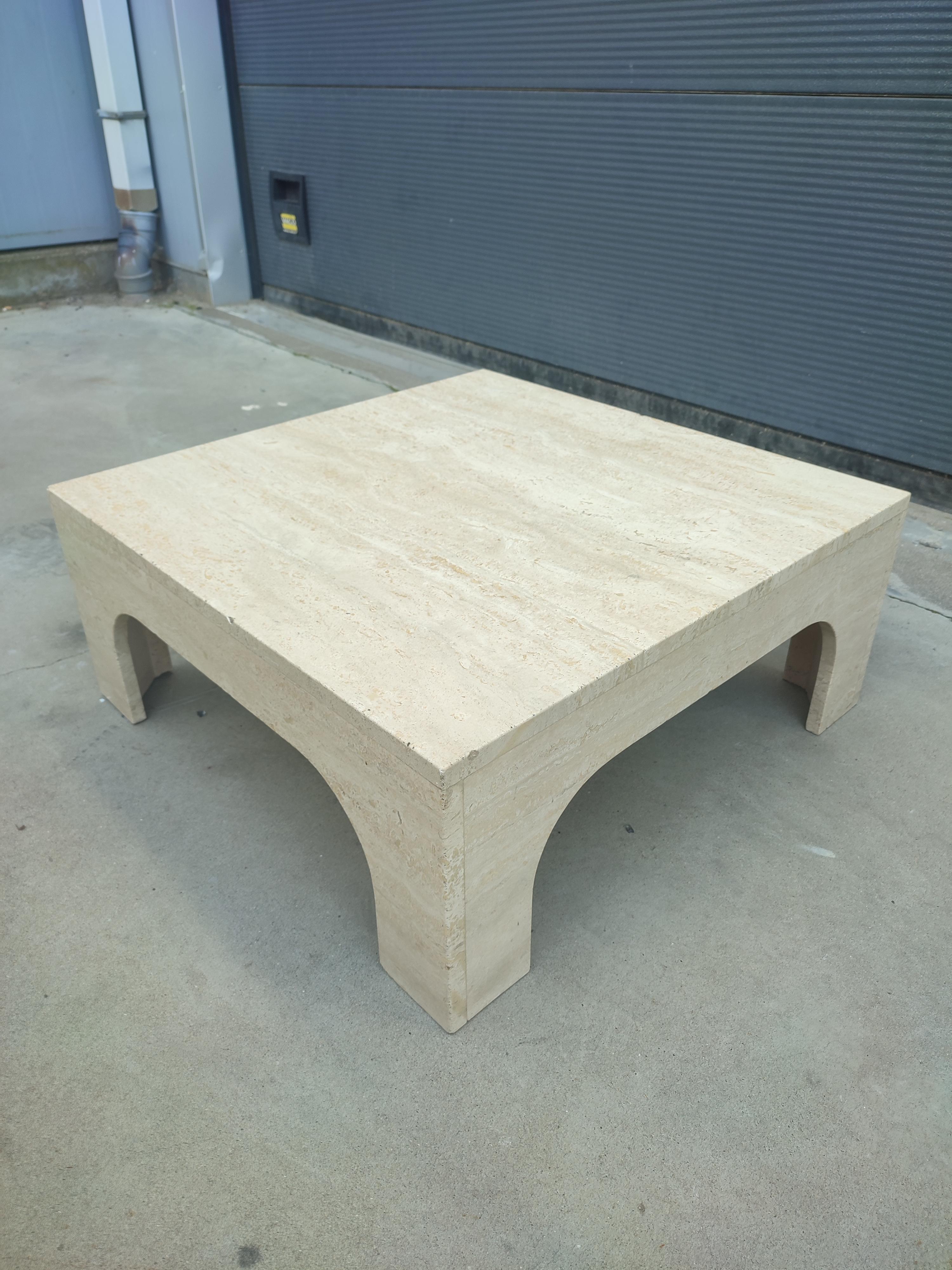 Square Travertine Coffee Table in the style of Willy Rizzo In Good Condition For Sale In Waasmunster, BE